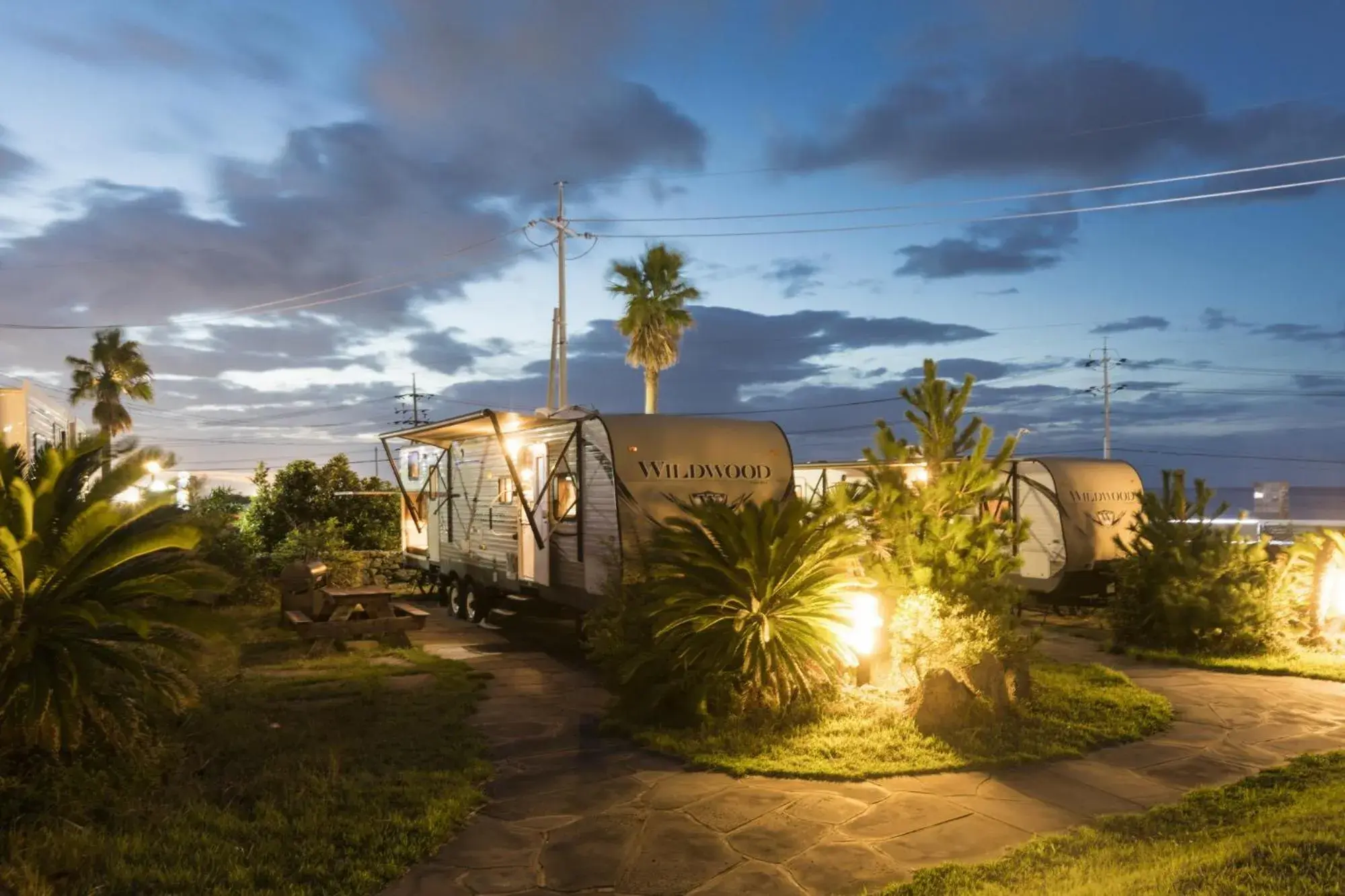 Mei the Caravan Mei the Caravan