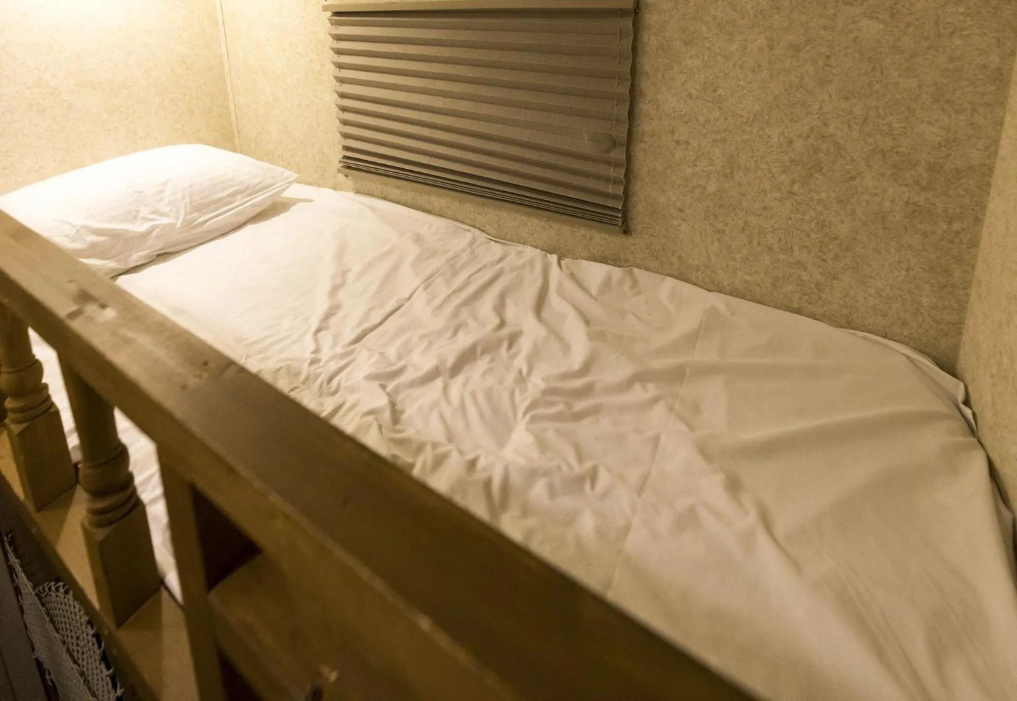 Bed in Mei the Caravan