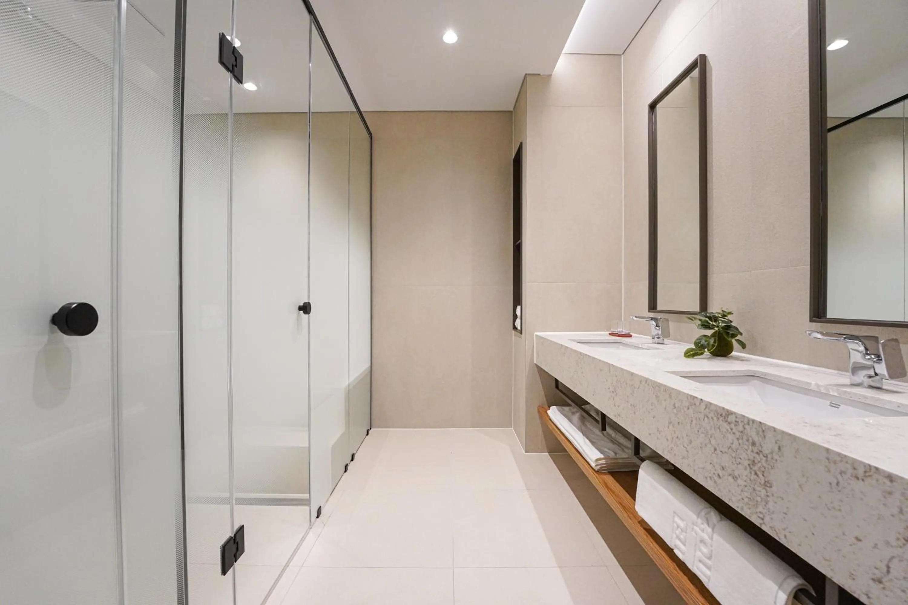 Bathroom in Hotel Ground27