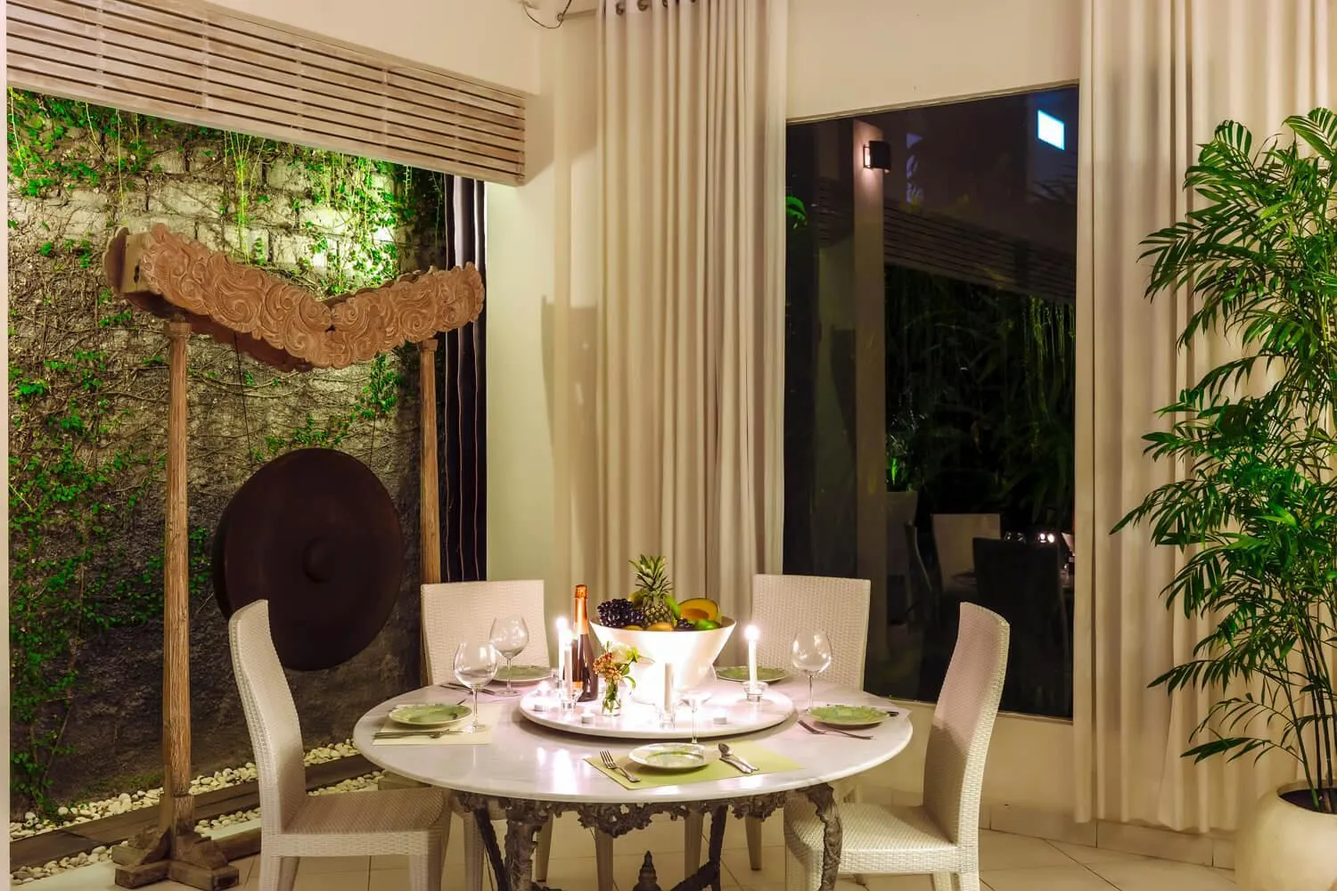 Dining area in Villa Casabola - Seminyak