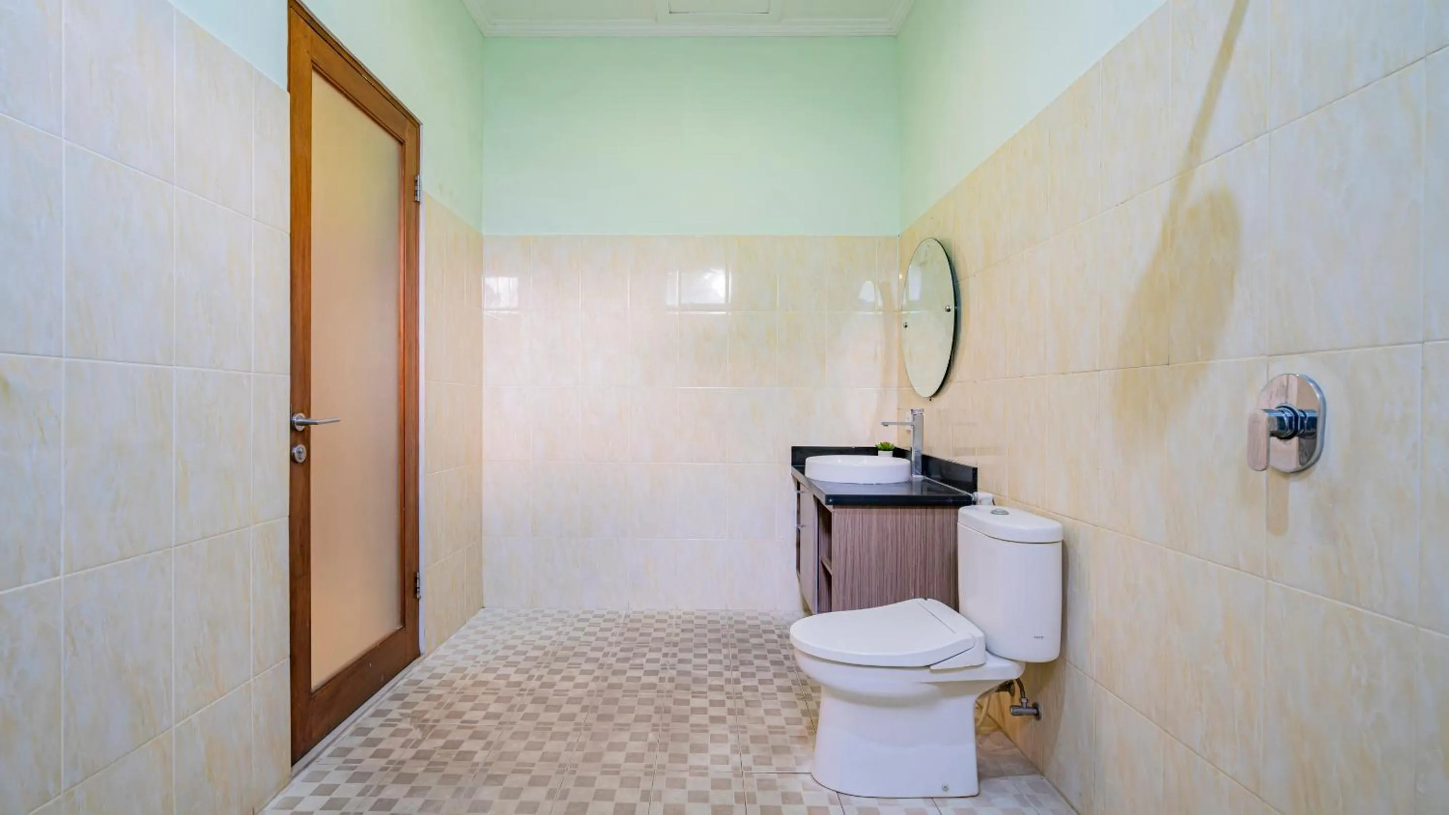 Toilet in Villa Harmony - Seminyak