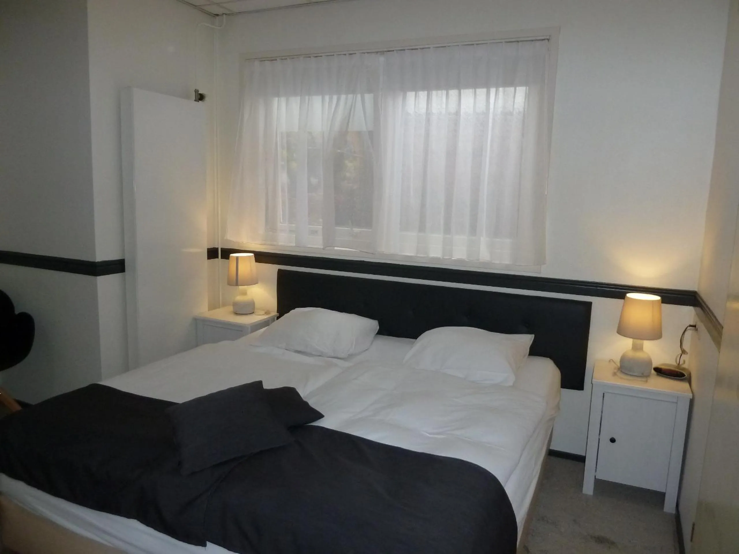 Bed in Hotel Centraal