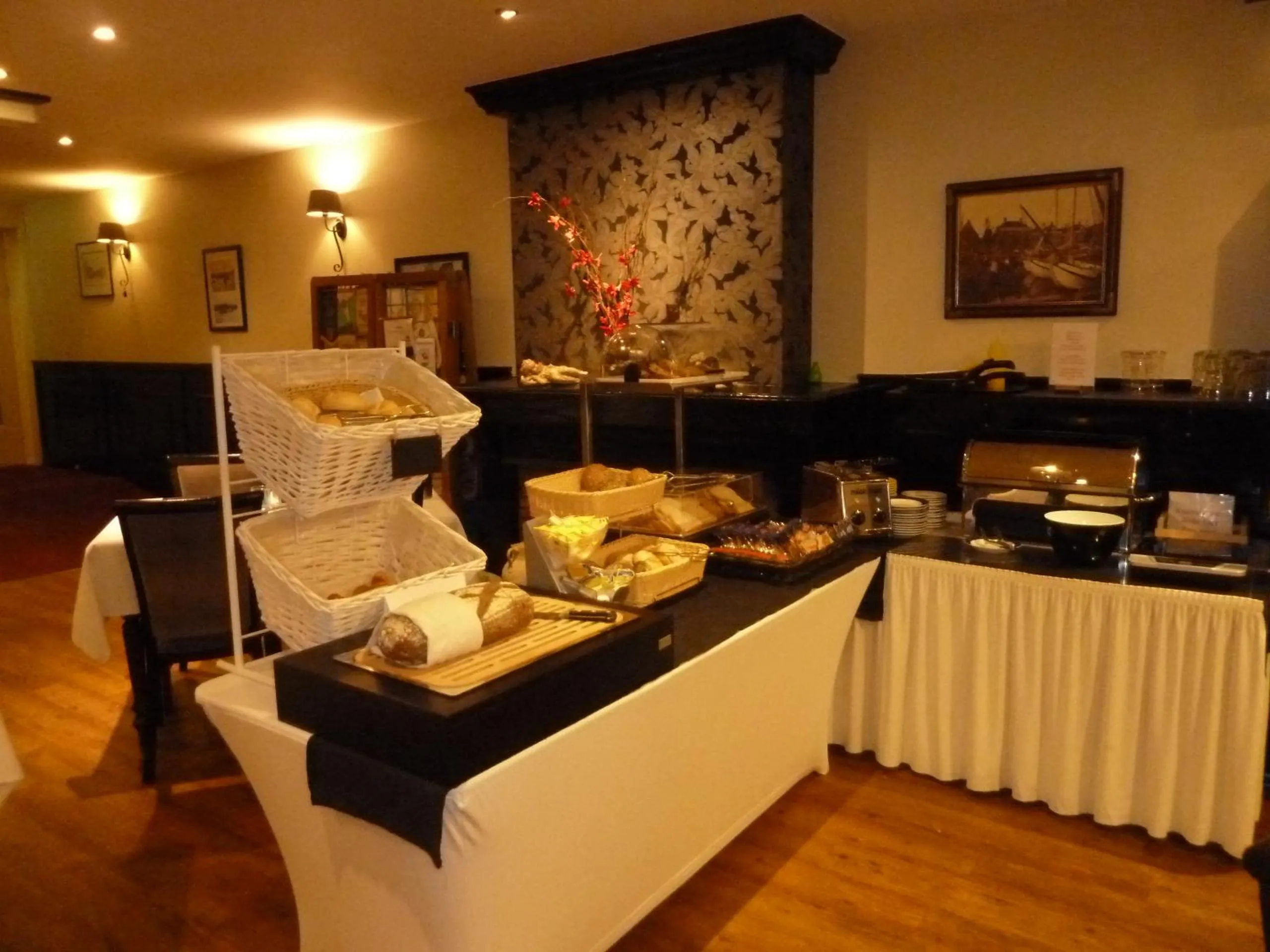 Buffet breakfast in Hotel Centraal