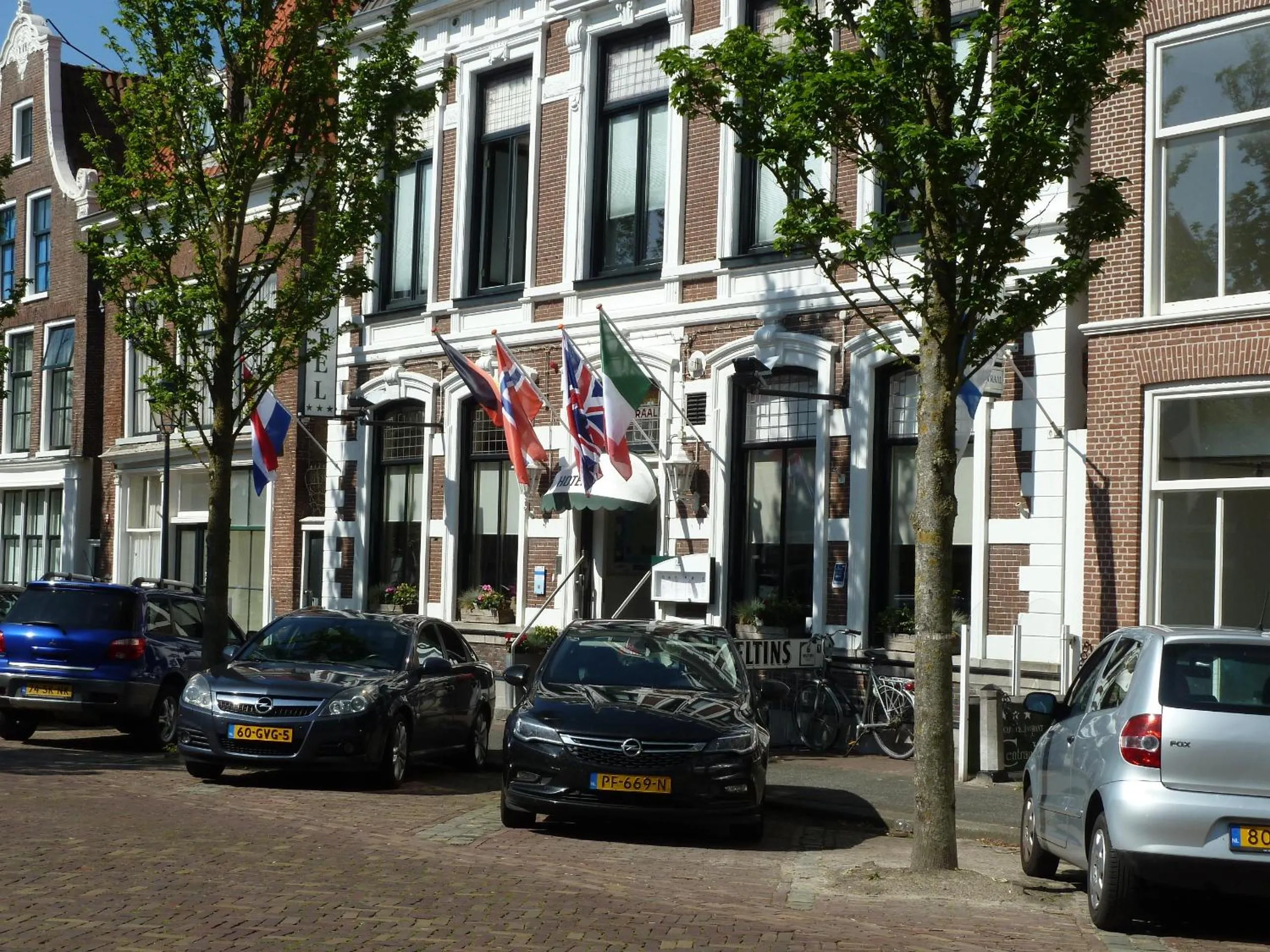 Facade/entrance in Hotel Centraal
