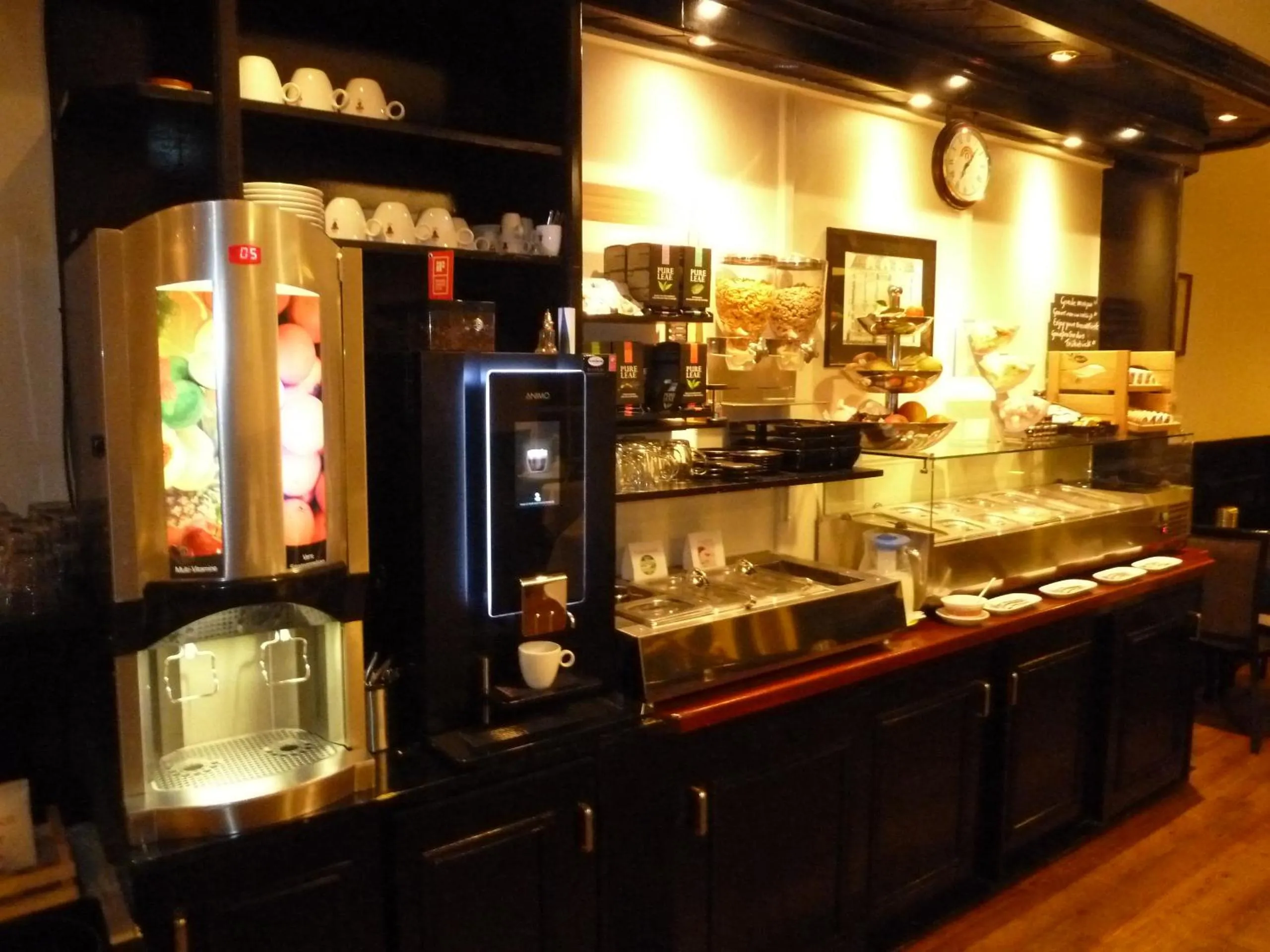 Buffet breakfast in Hotel Centraal