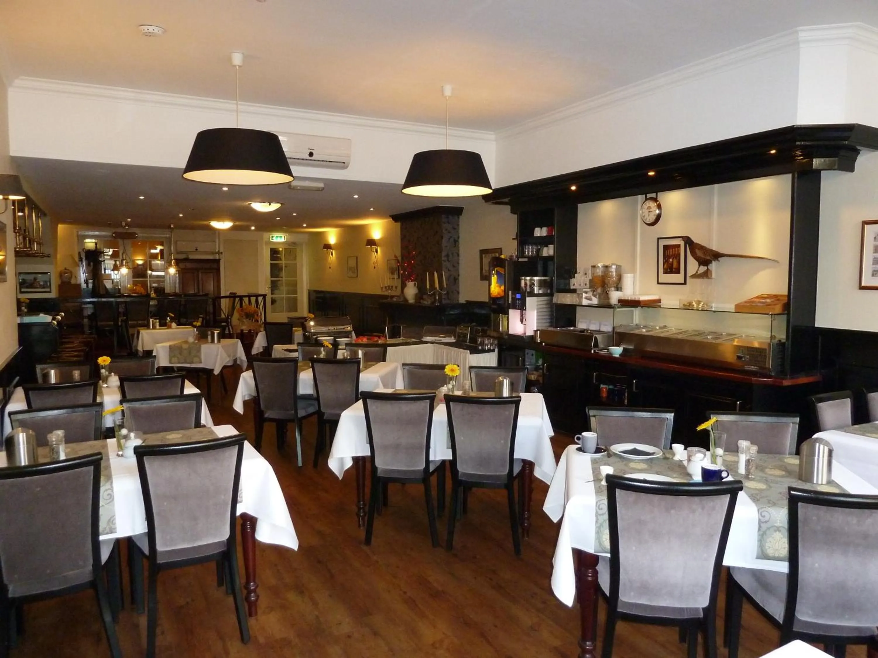 Restaurant/places to eat in Hotel Centraal
