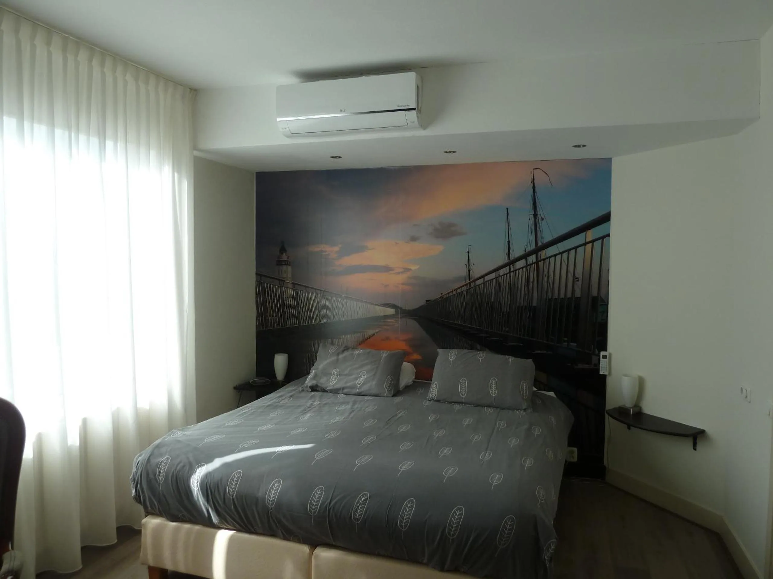 Bed in Hotel Centraal
