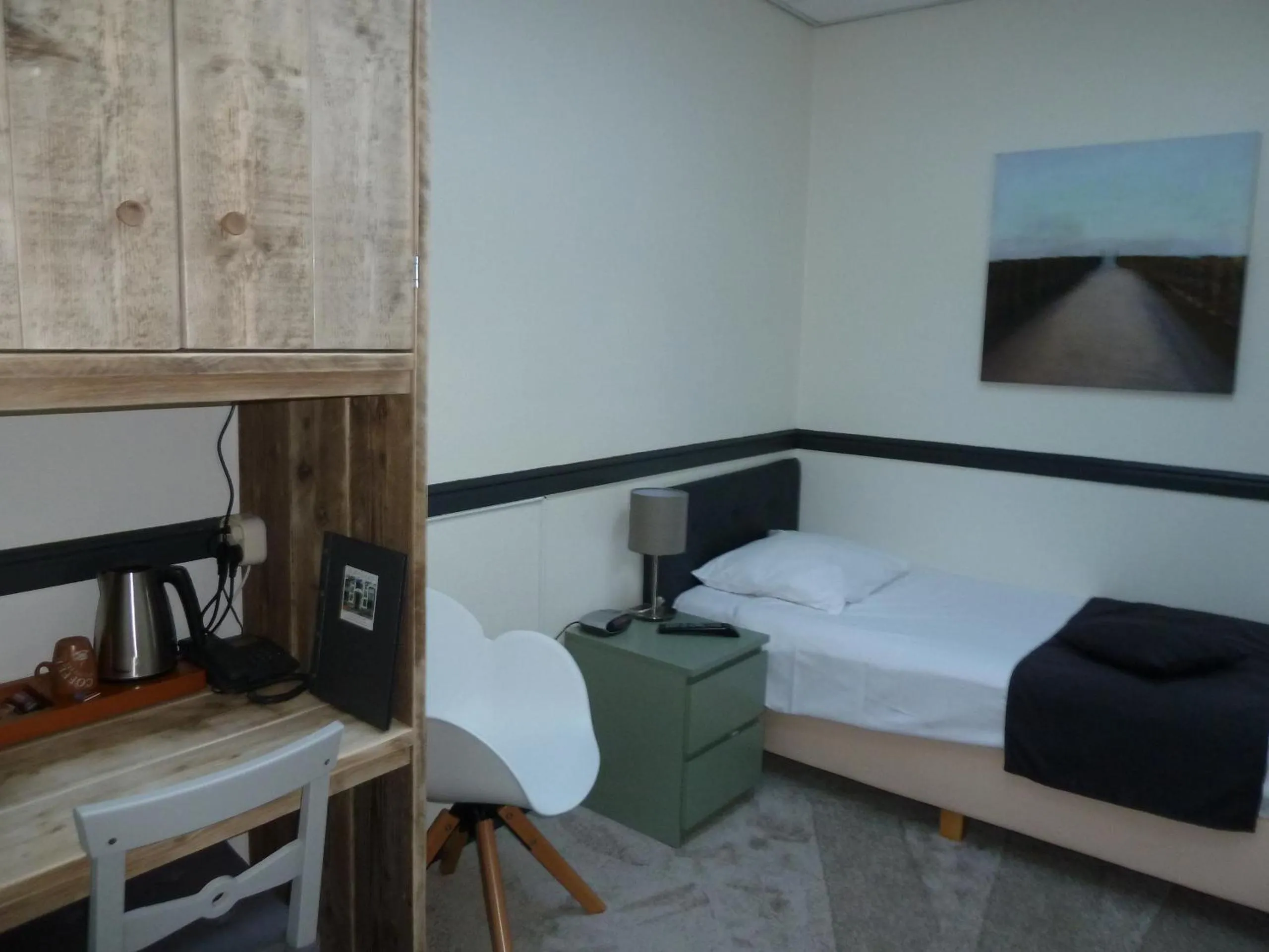 Photo of the whole room, Bed in Hotel Centraal