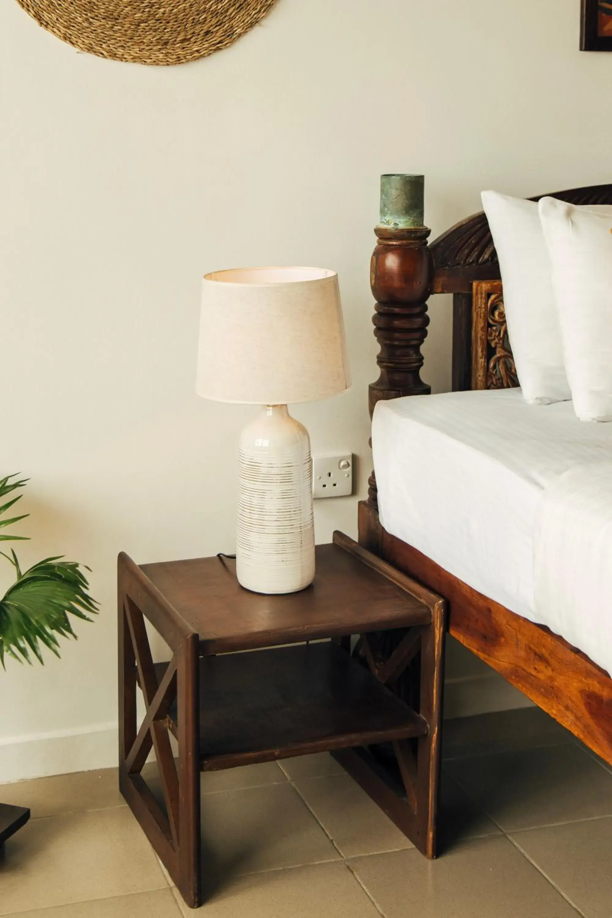 Decorative detail, Bed in Neevana Hotel Hikkaduwa Decorative detail, Bed in Neevana Hotel Hikkaduwa