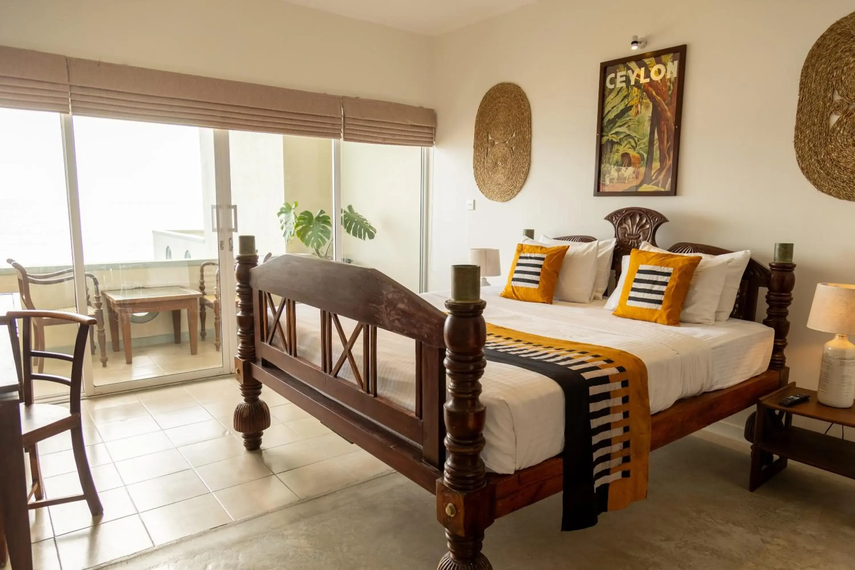 Bed in Neevana Hotel Hikkaduwa Bed in Neevana Hotel Hikkaduwa