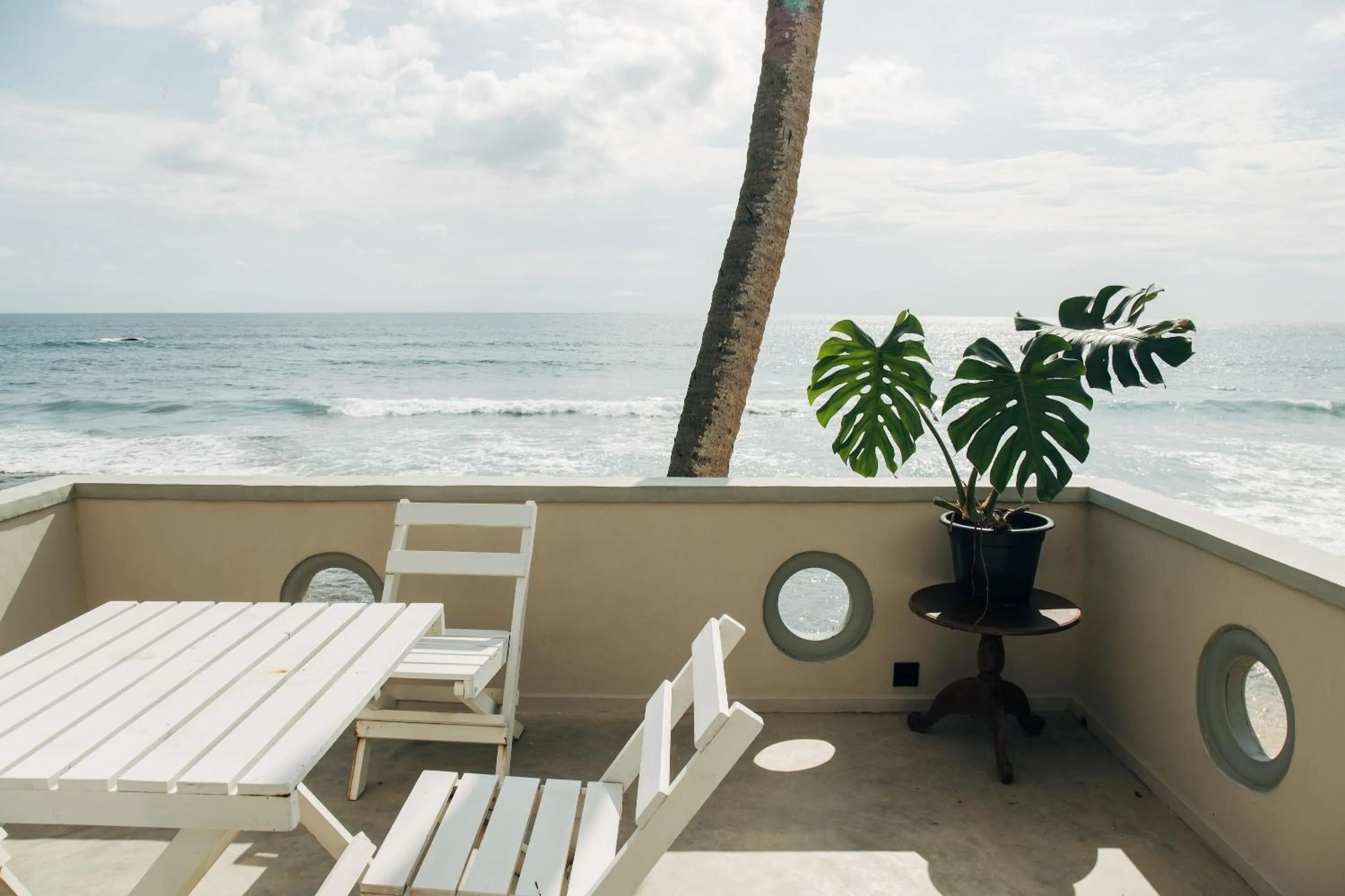 Balcony/Terrace in Neevana Hotel Hikkaduwa