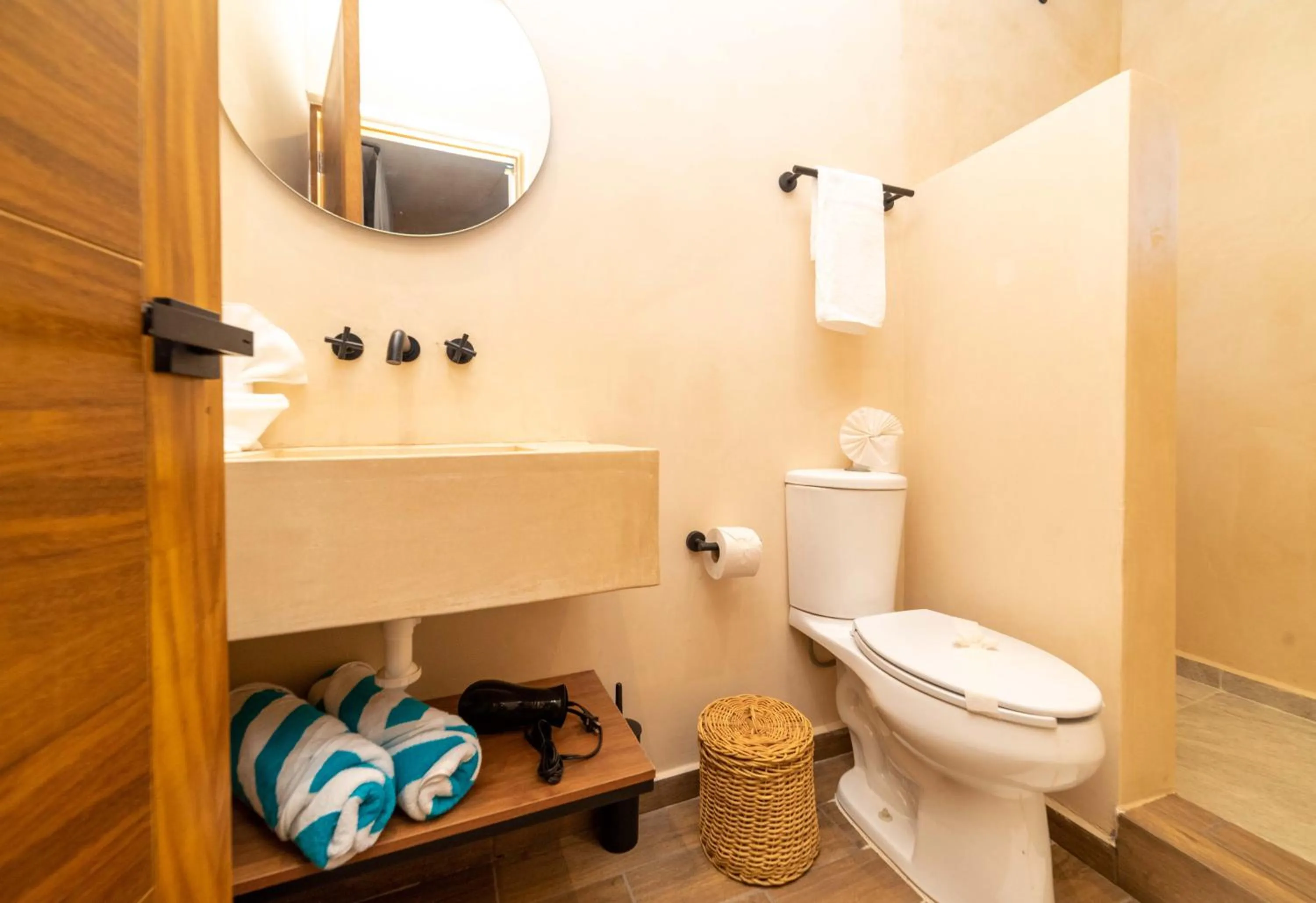 Toilet in The Teodoro