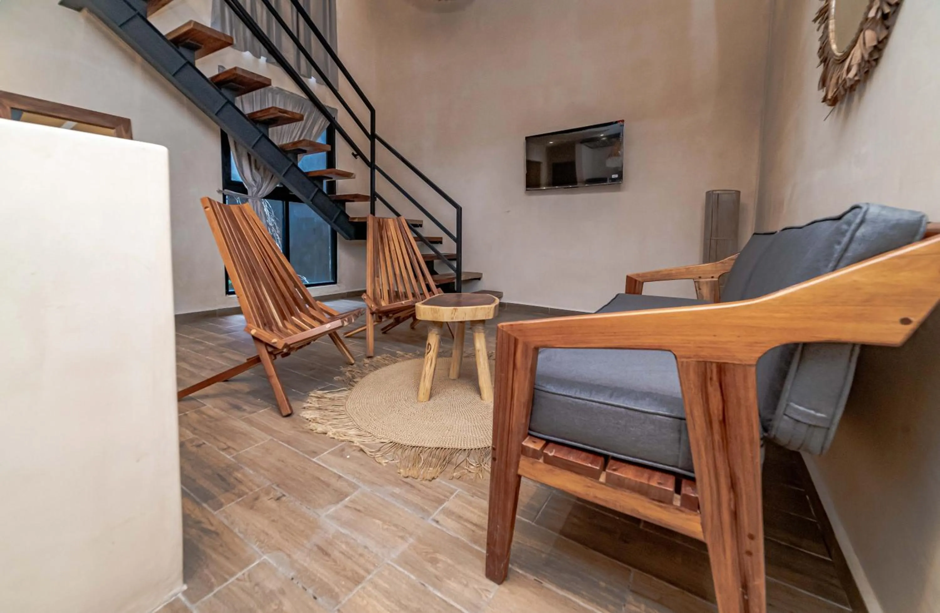 TV and multimedia in The Teodoro