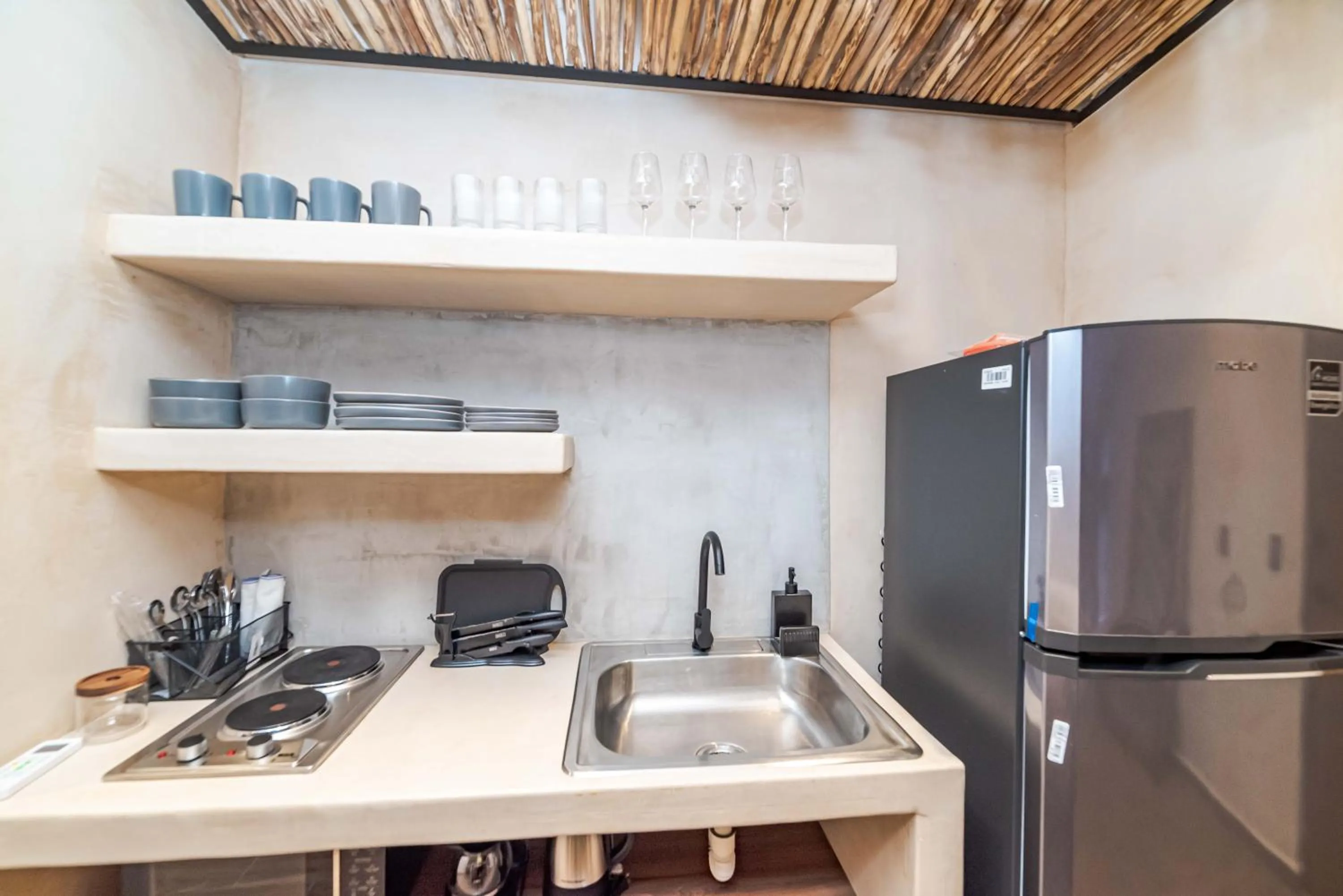 Kitchen or kitchenette in The Teodoro