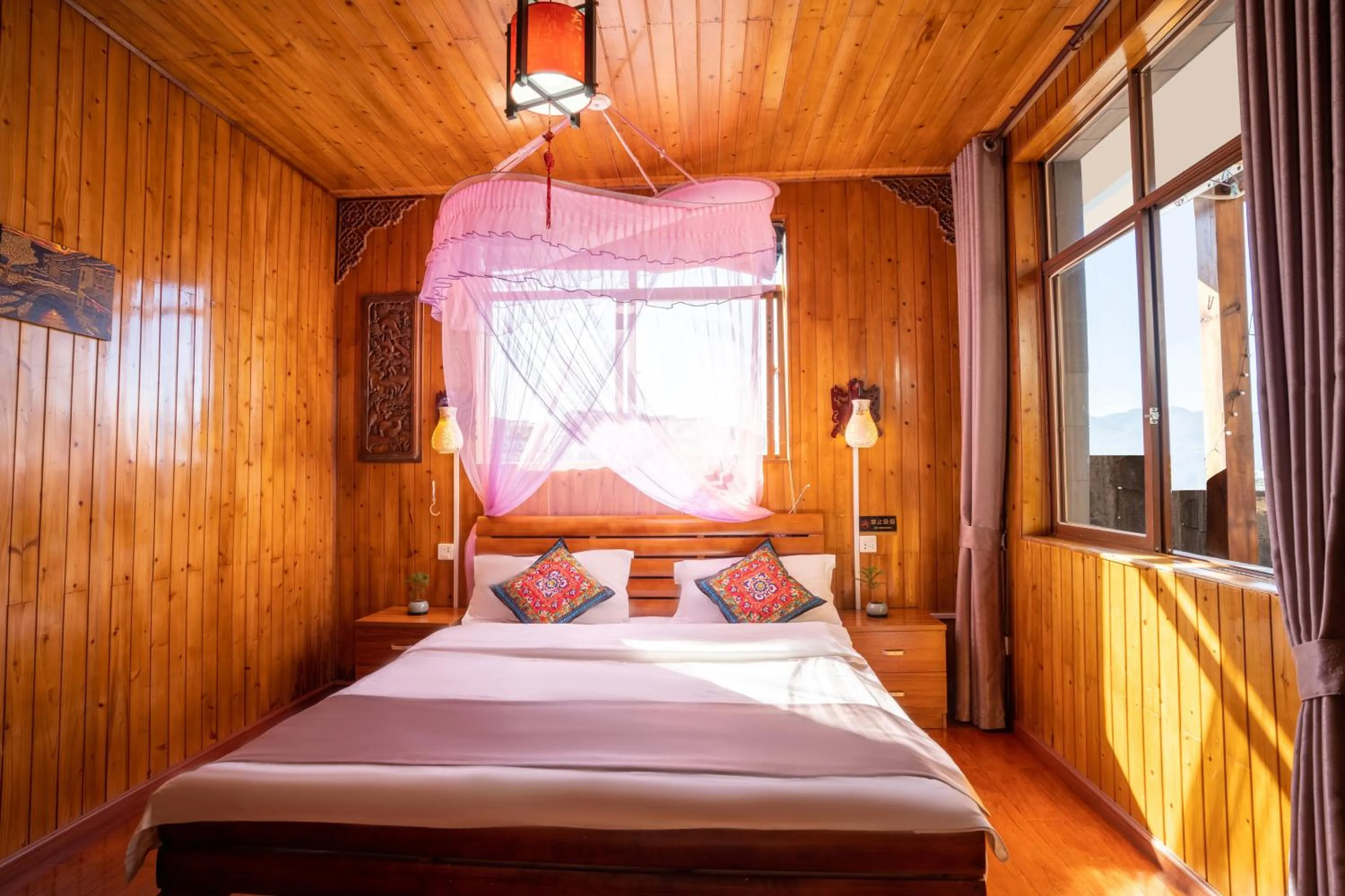 Lijiang Ancient City View Inn