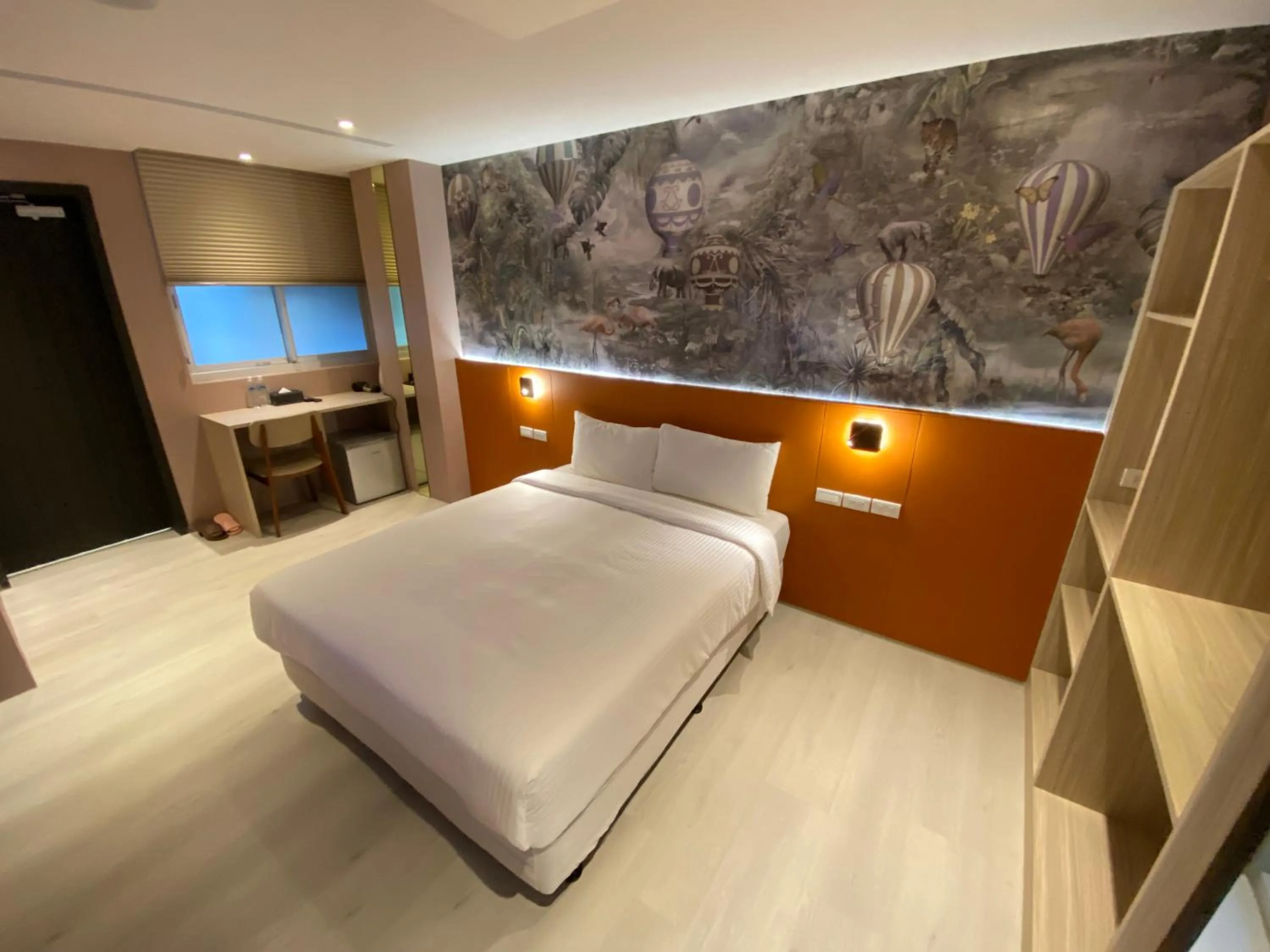 Bed in Fashion Home Business Hotel 時尚居商旅