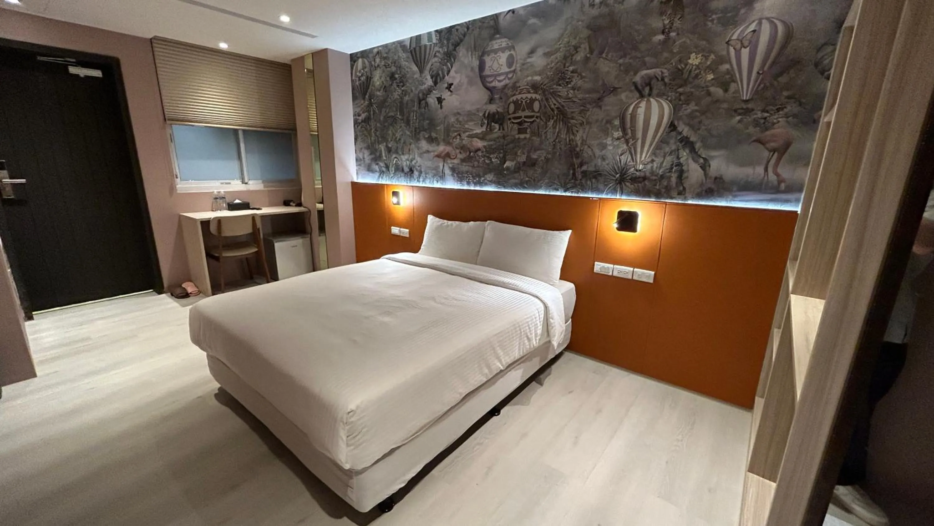 Bed in Fashion Home Business Hotel 時尚居商旅
