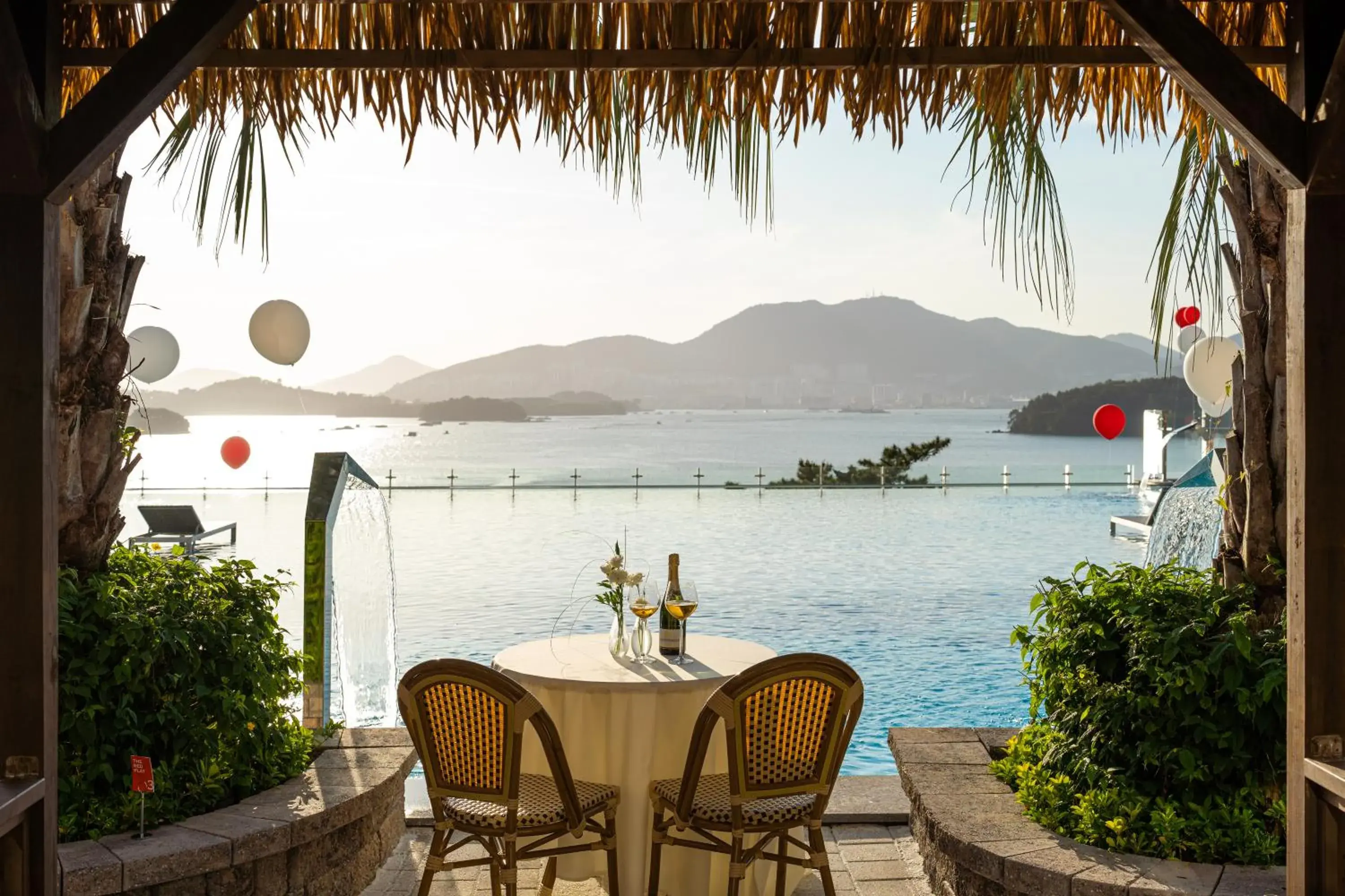 Sea view in Yeosu Calacatta Hotel & Resort Sea view in Yeosu Calacatta Hotel & Resort