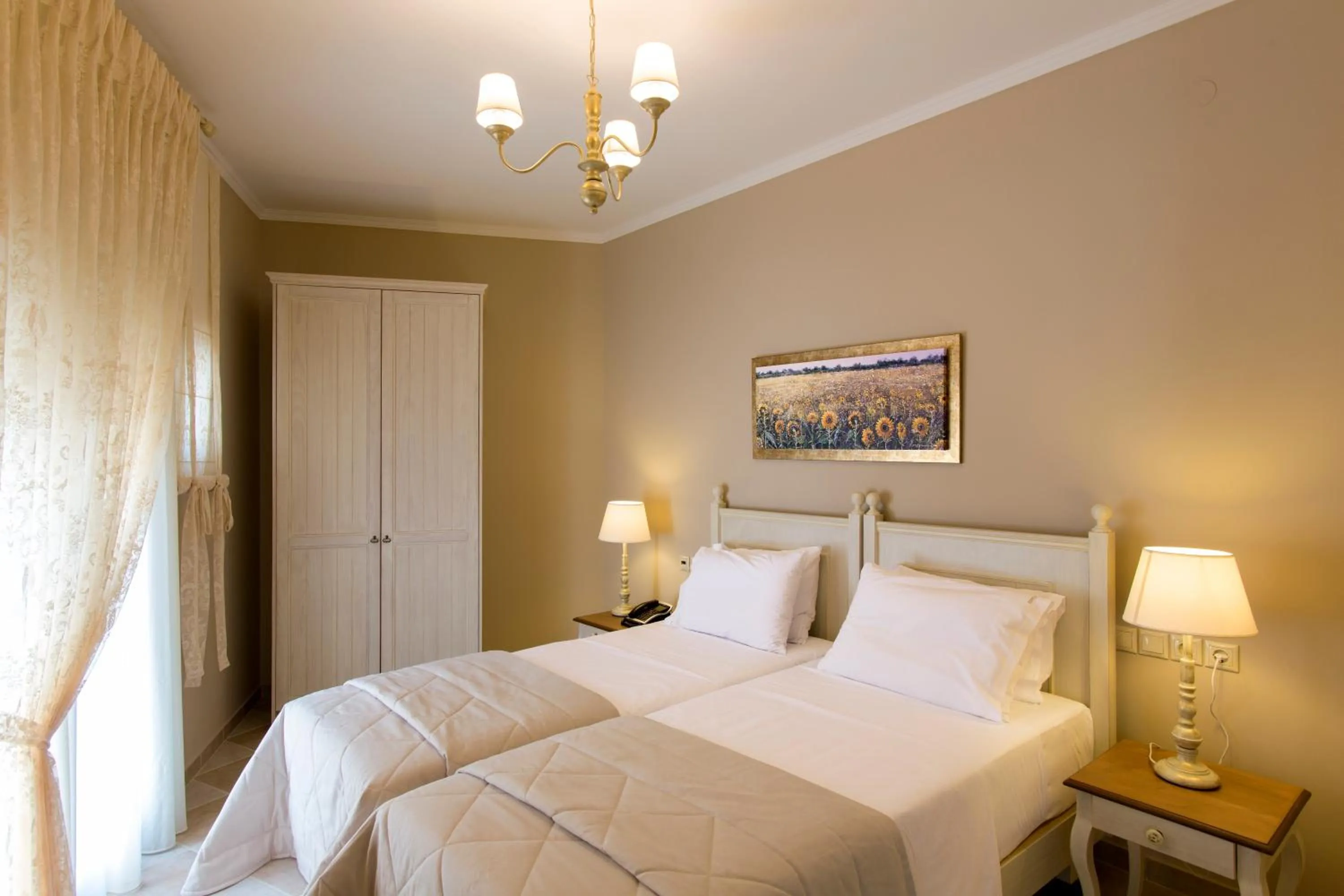 Bedroom, Bed in Ionia Suites