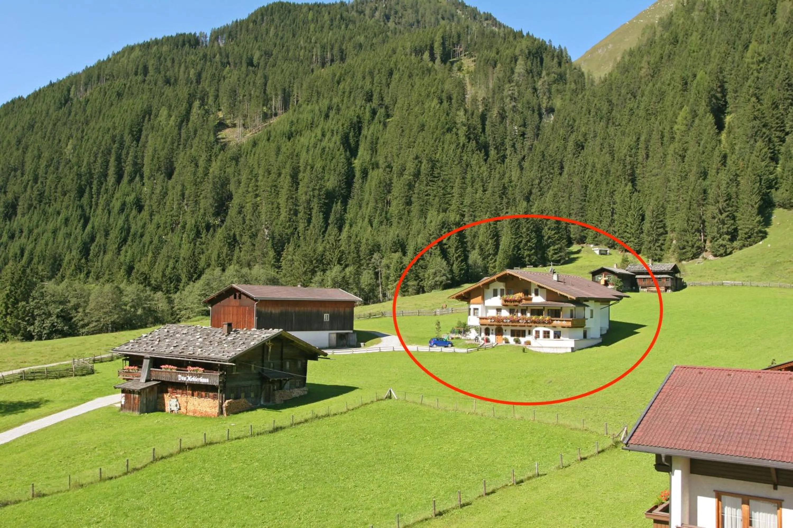 Property building in Mehlerhof