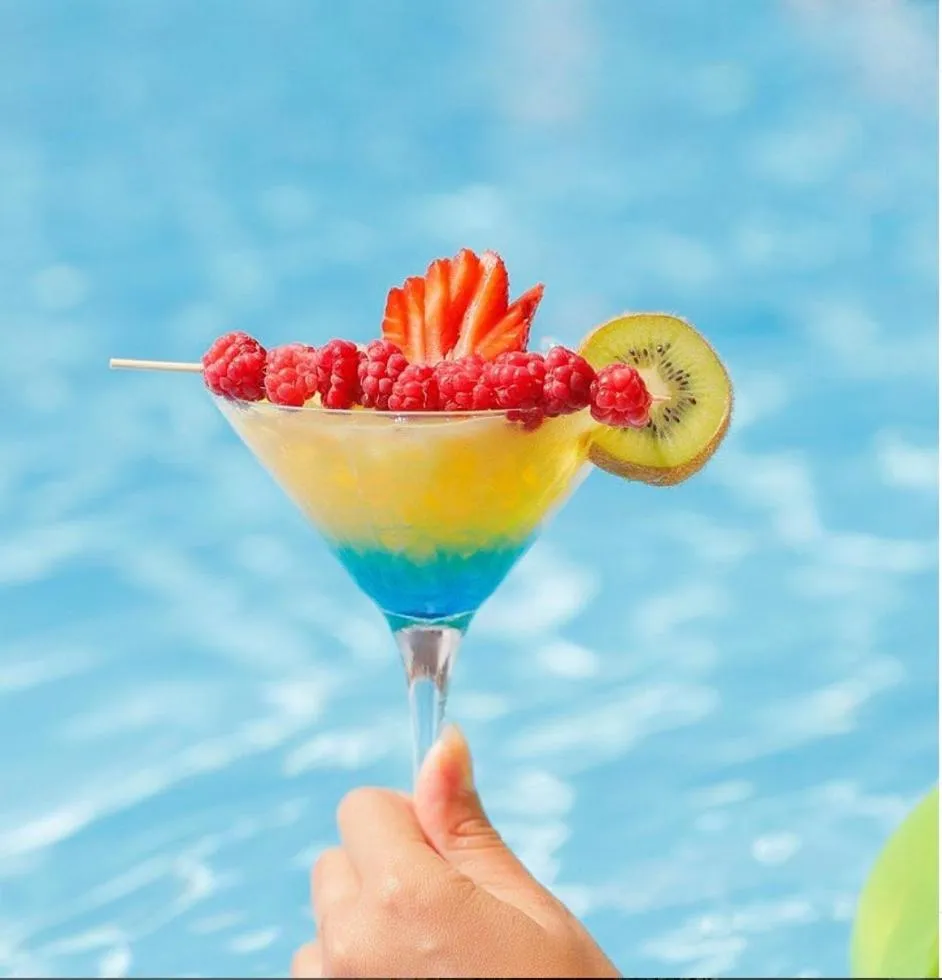 Restaurant/places to eat in Colette Hotel