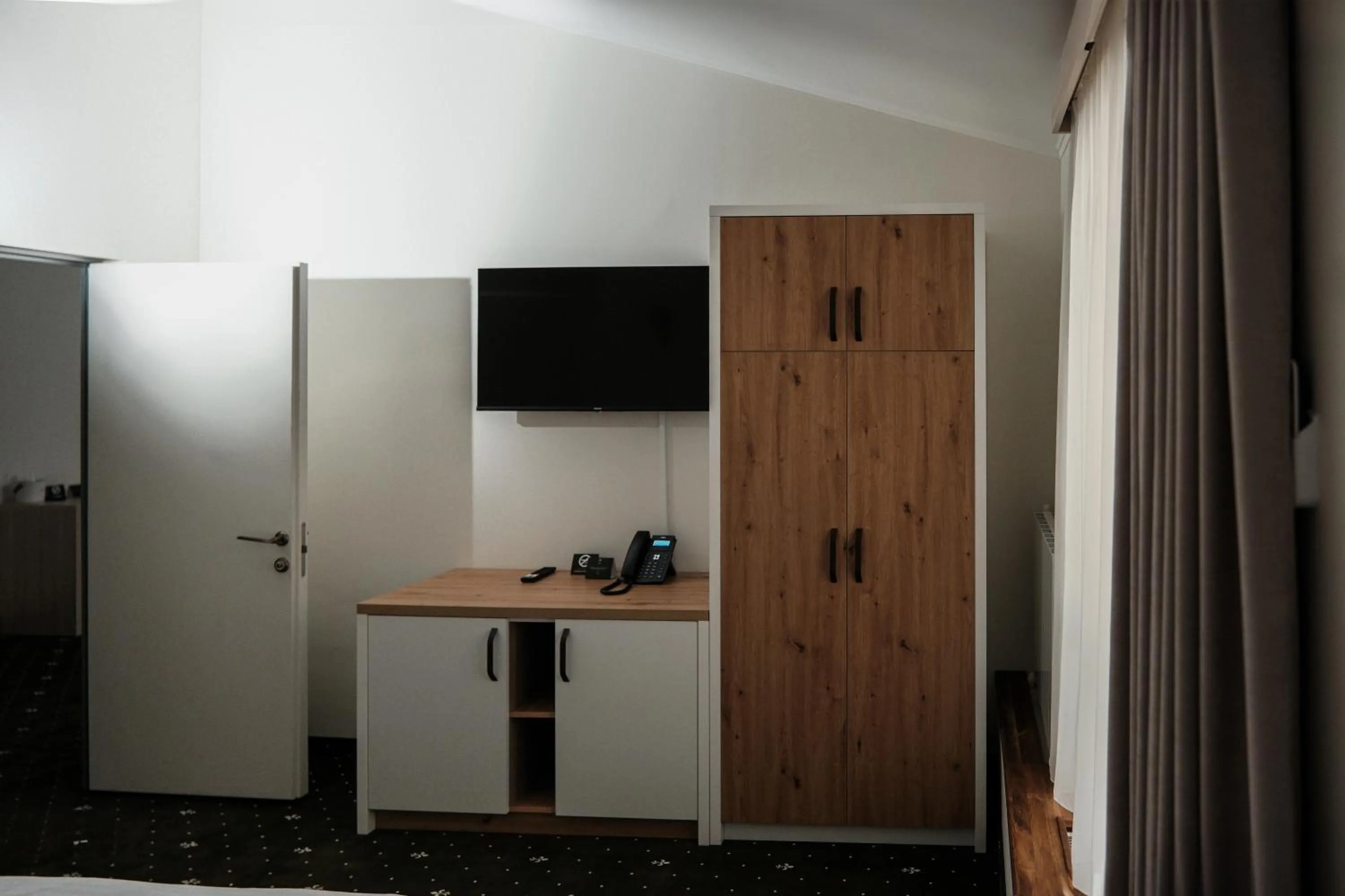 TV and multimedia in Colette Hotel