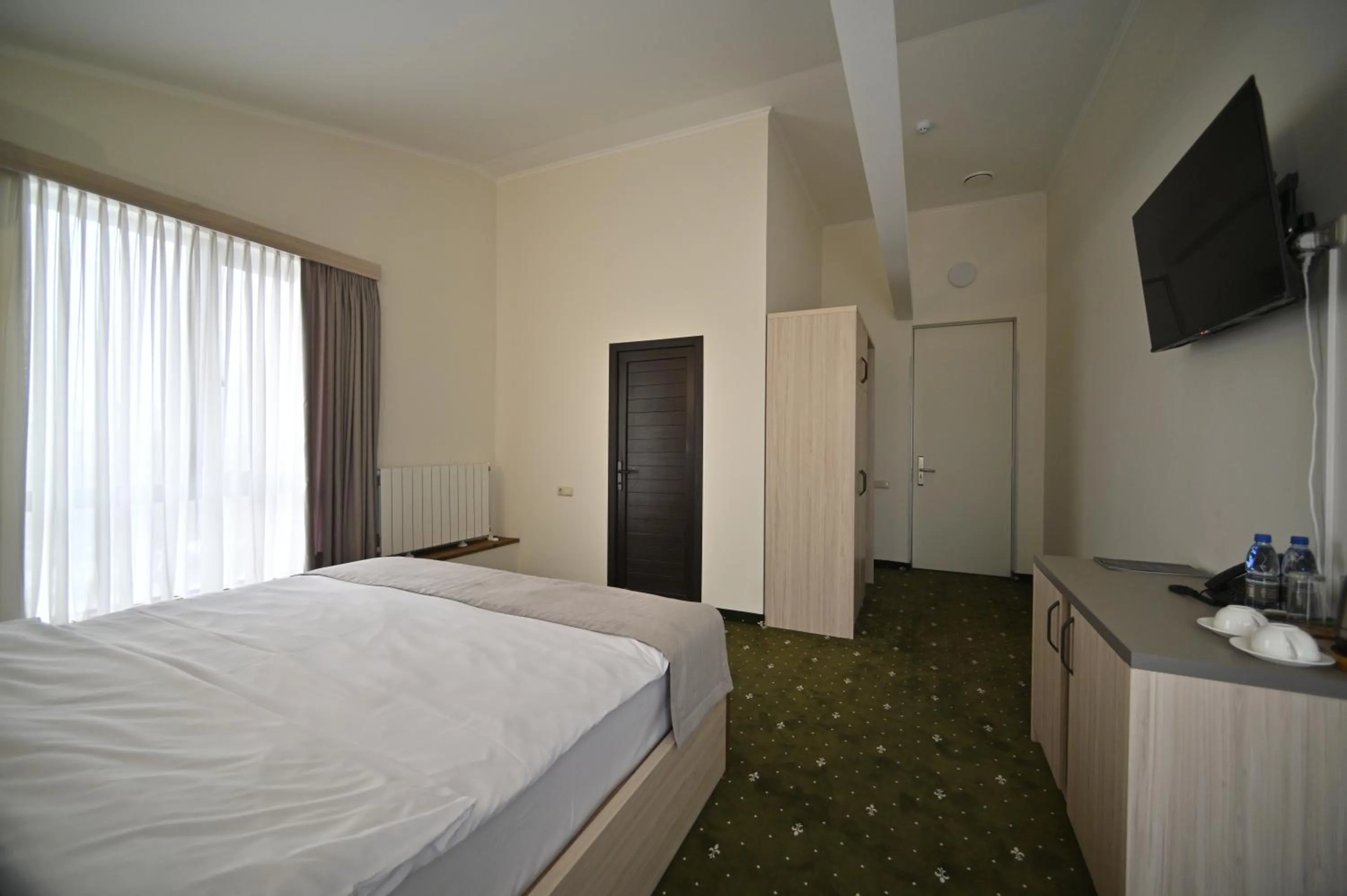 TV and multimedia, Bed in Colette Hotel