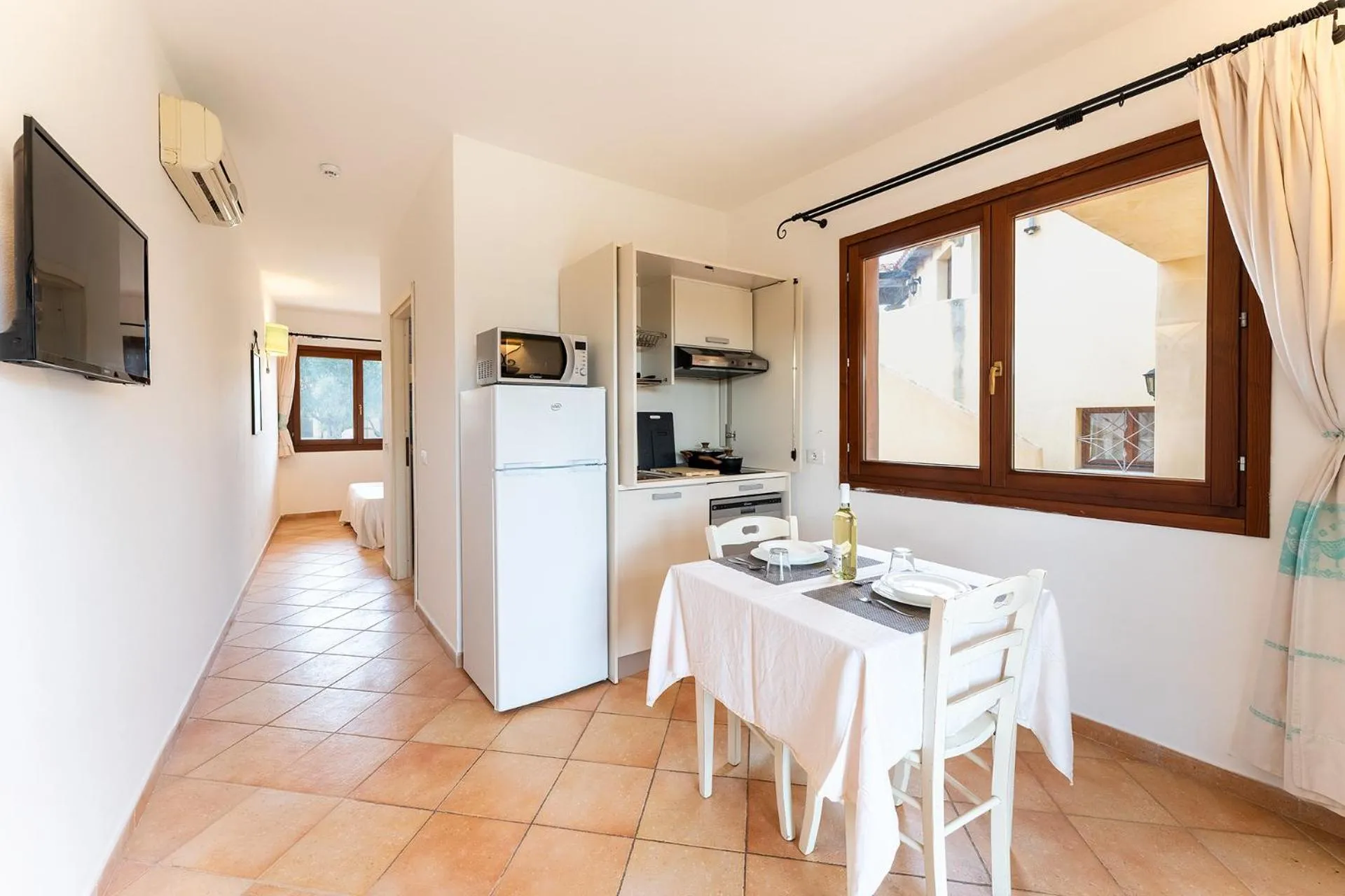 Kitchen or kitchenette in Residence Baia dei Mirti