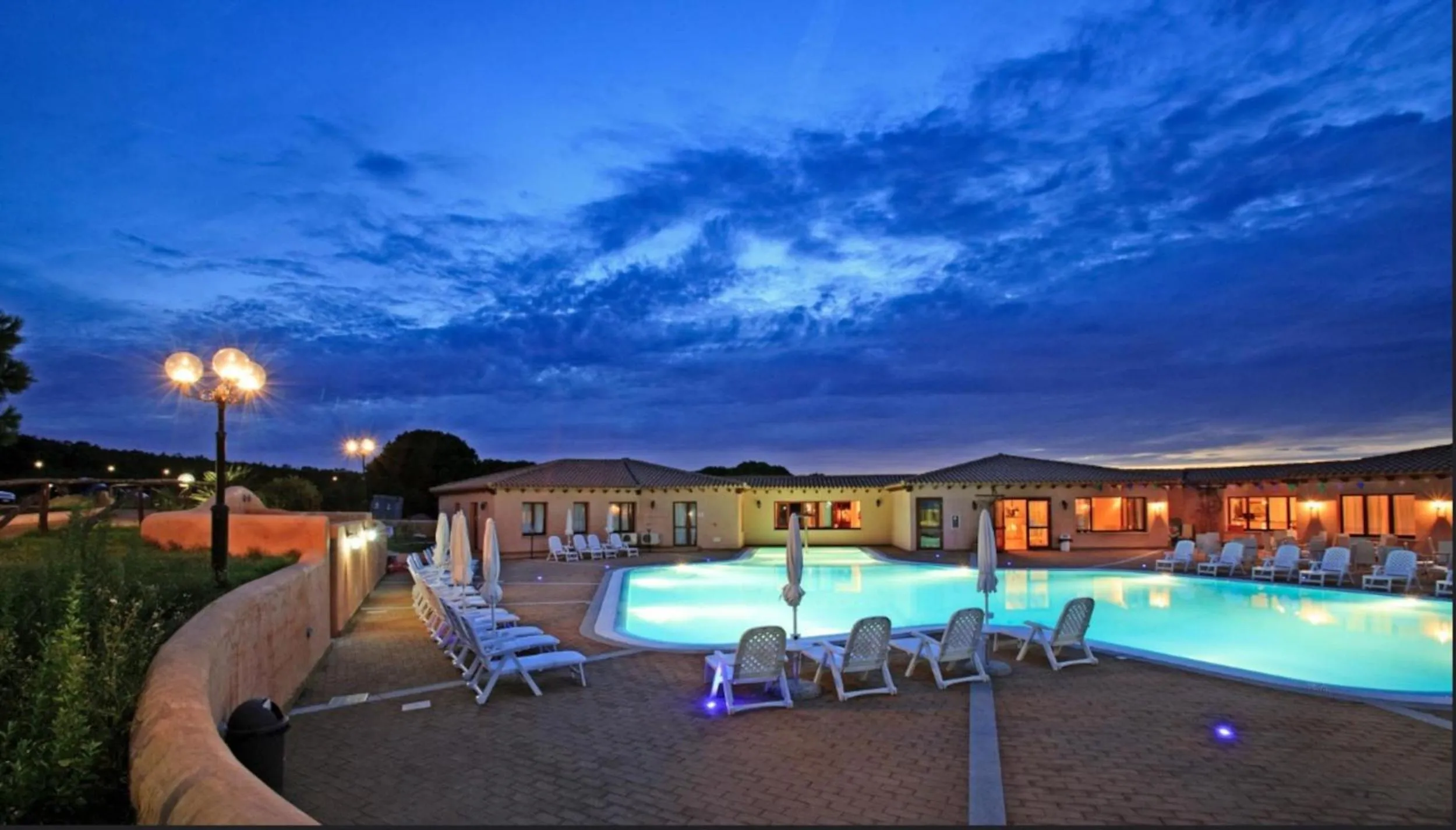Swimming pool in Residence Baia dei Mirti
