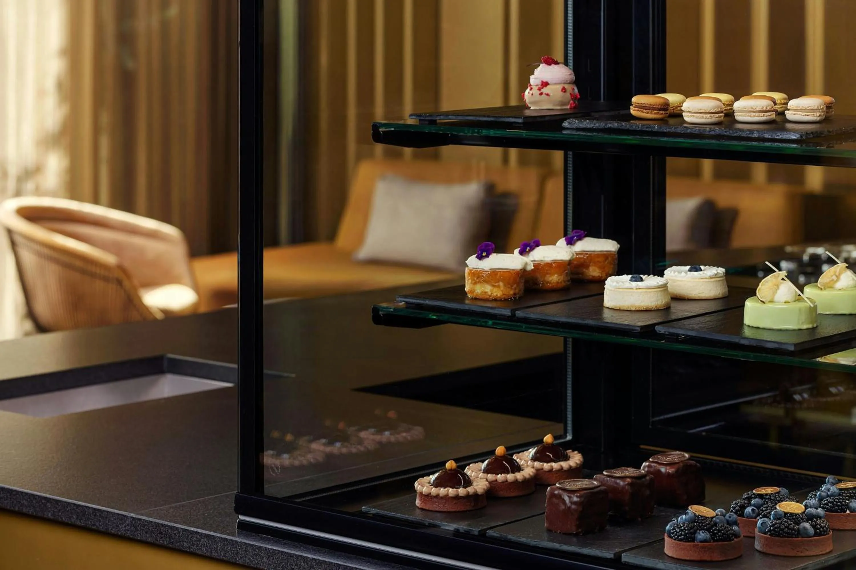 Restaurant/places to eat in Koenigshof, a Luxury Collection Hotel, Munich