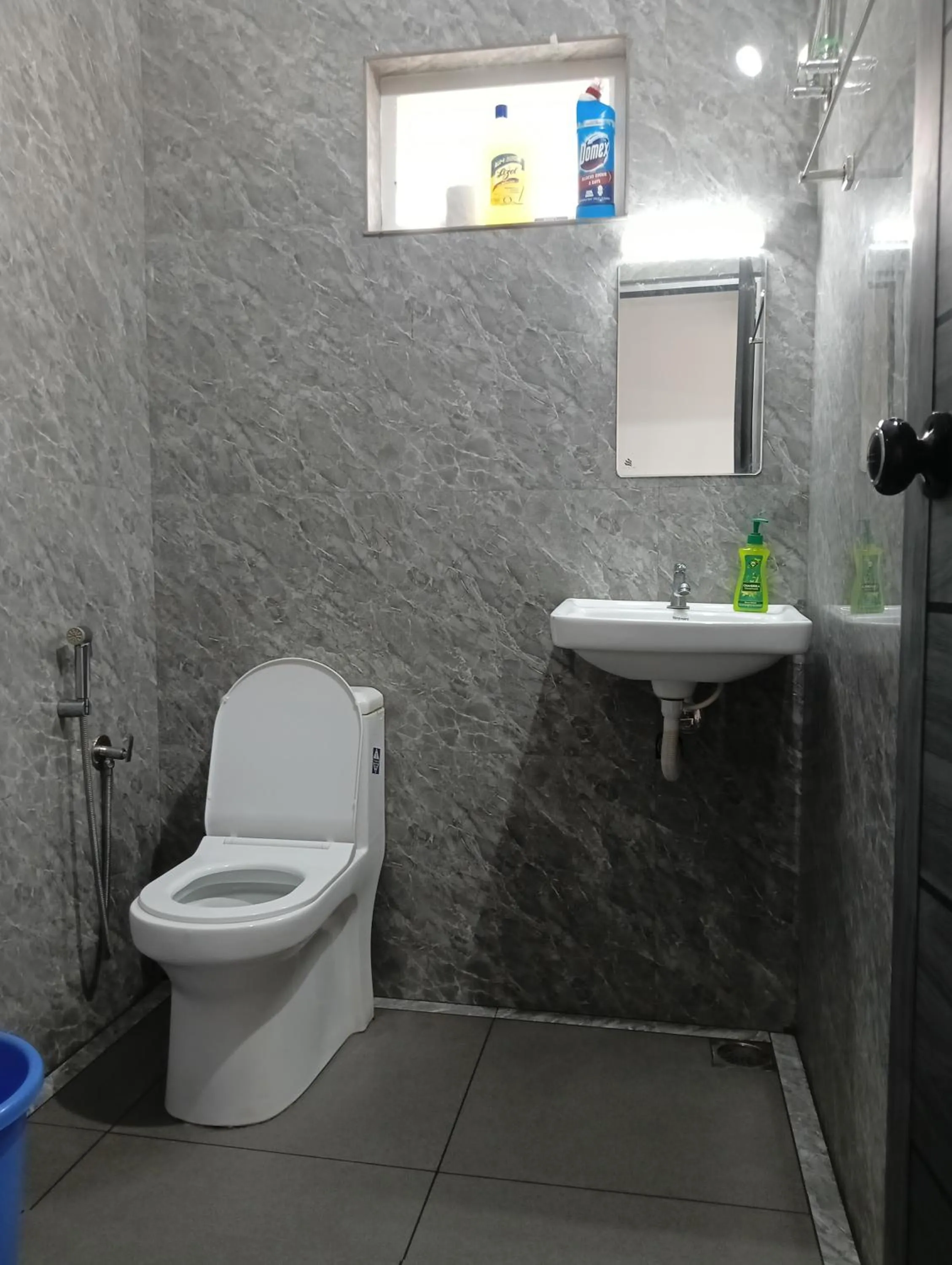 Whitefort Rohini Homestay