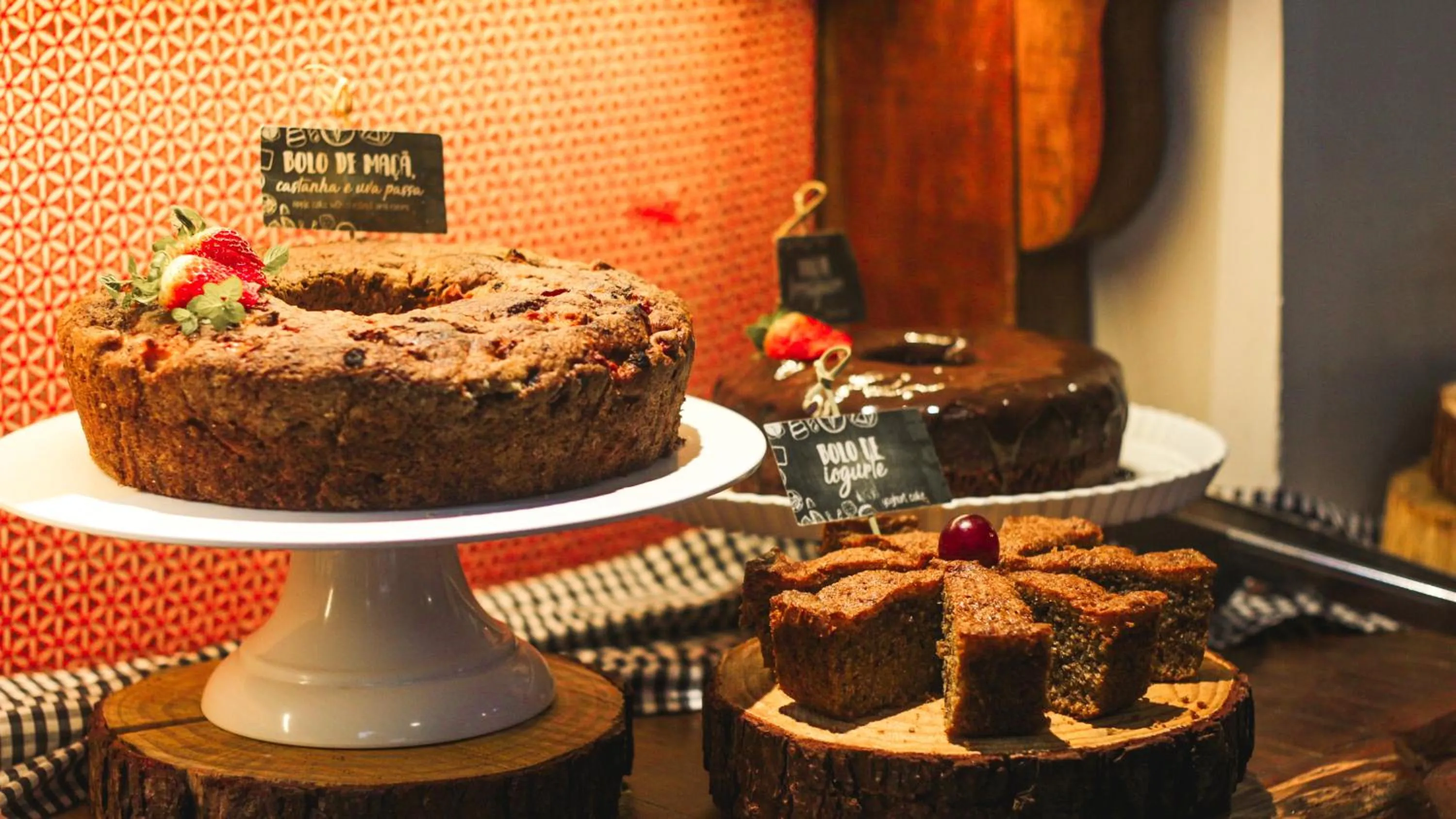 Restaurant/places to eat in Work Hotel Design