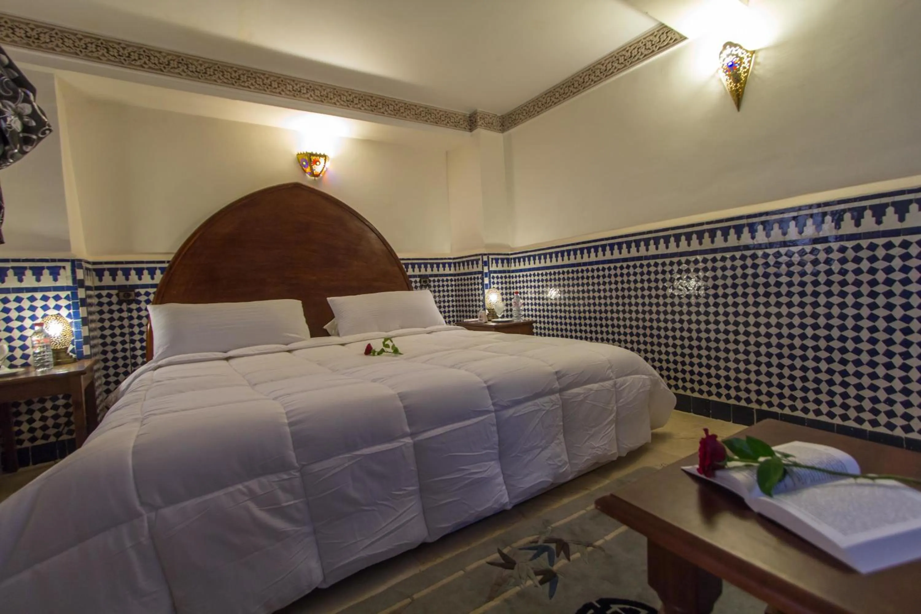 Bed in Riad Al Makan Fes & Spa