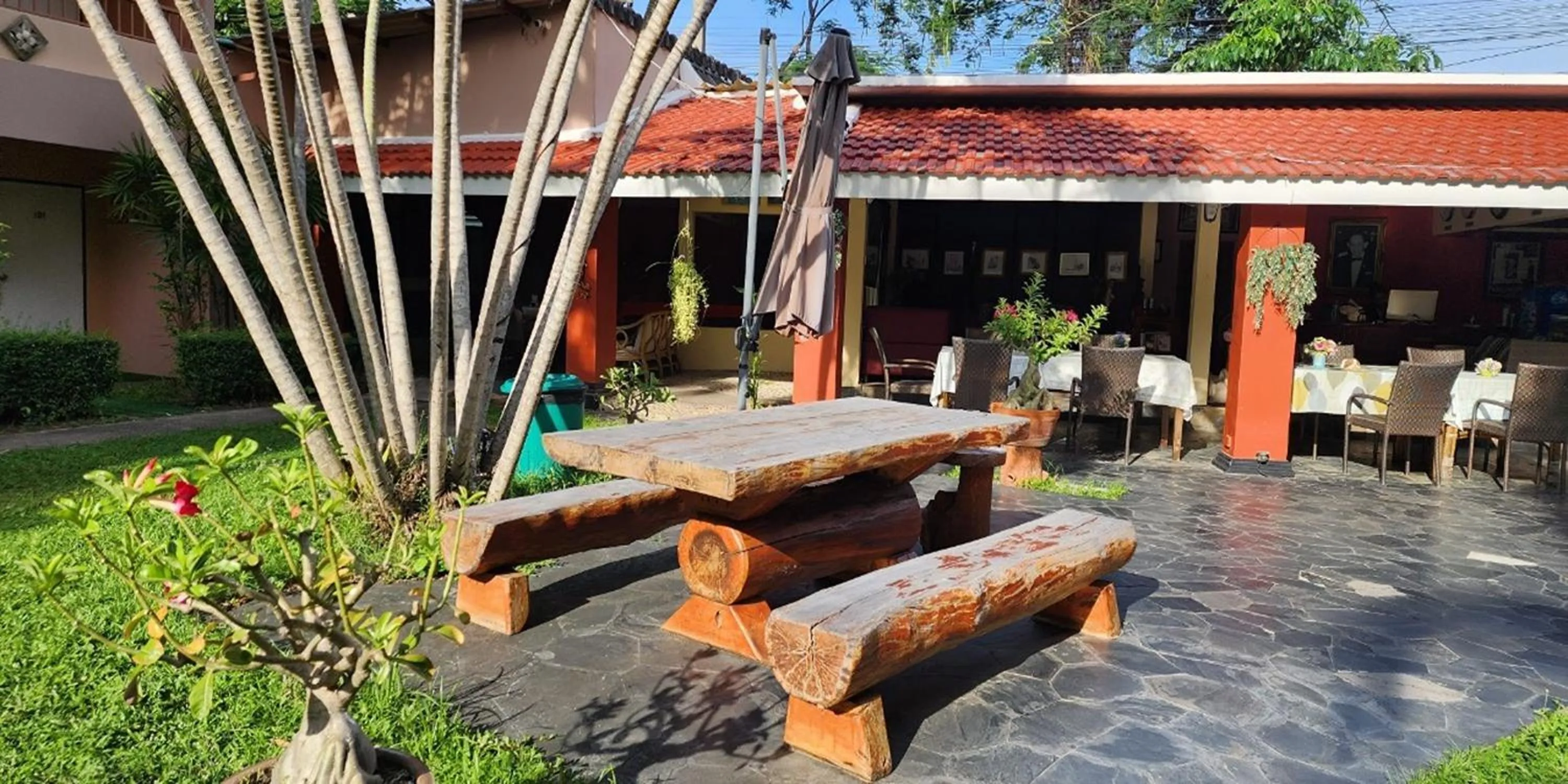 Property building in Safari Riviera Resort