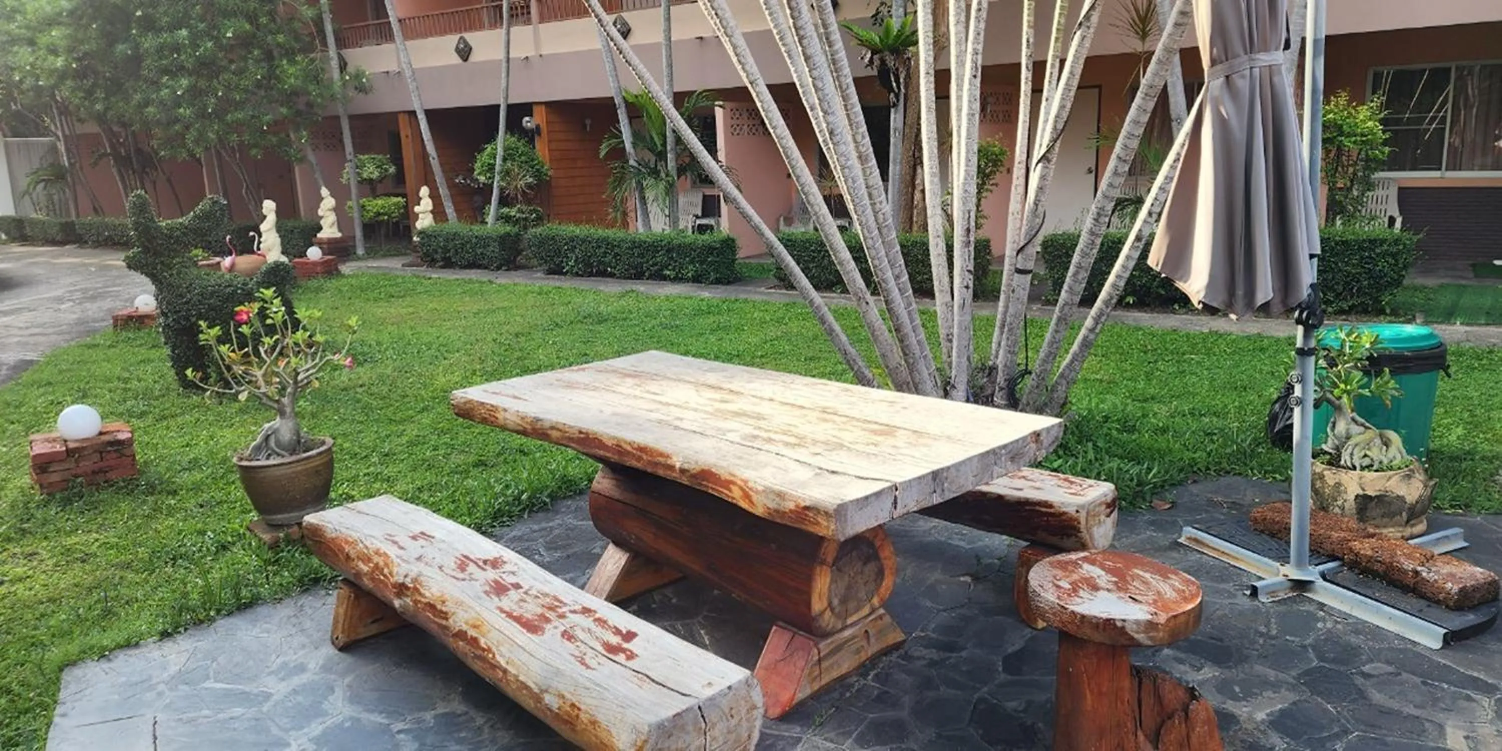 Property building in Safari Riviera Resort