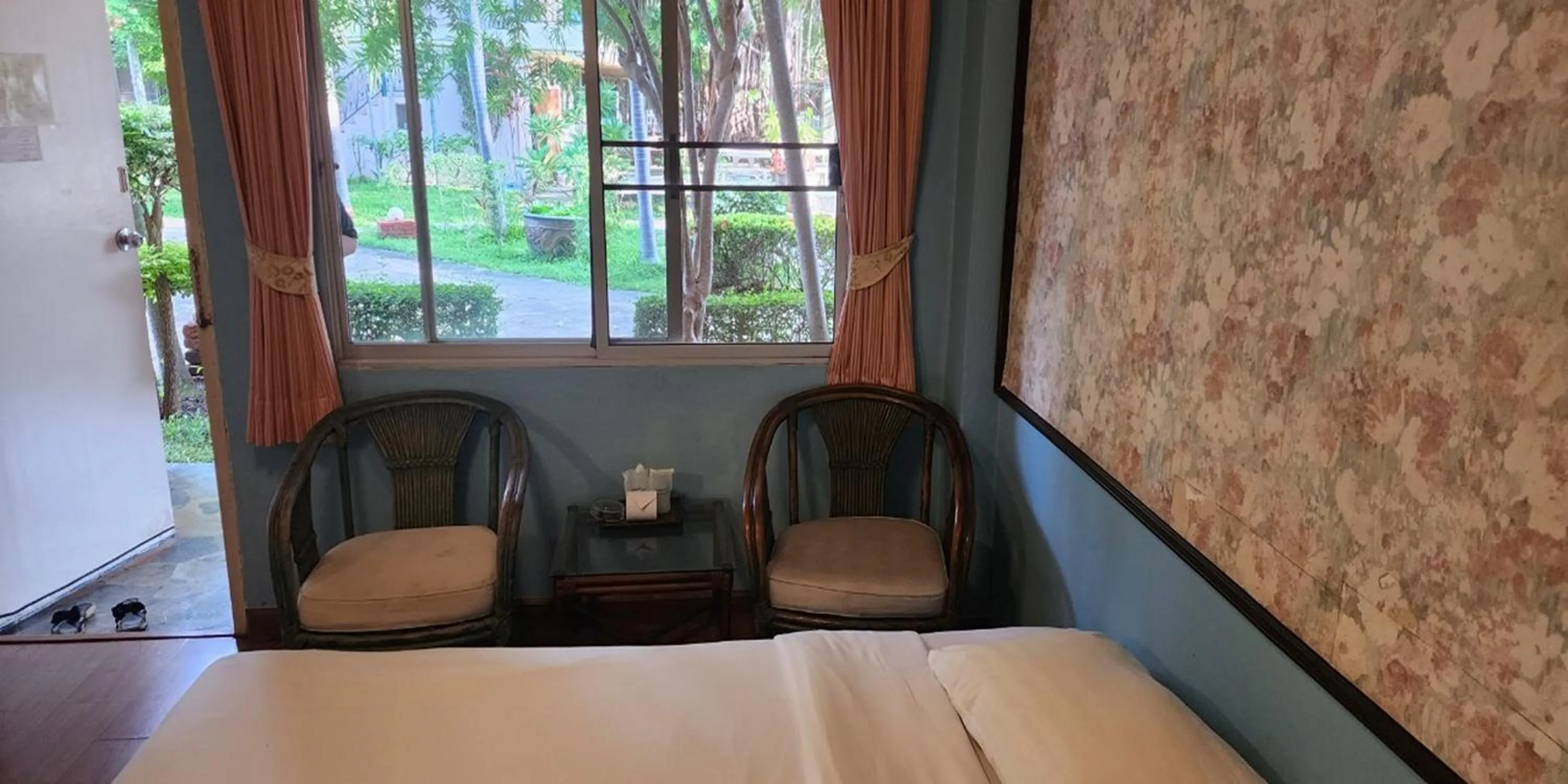 Bedroom, Bed in Safari Riviera Resort