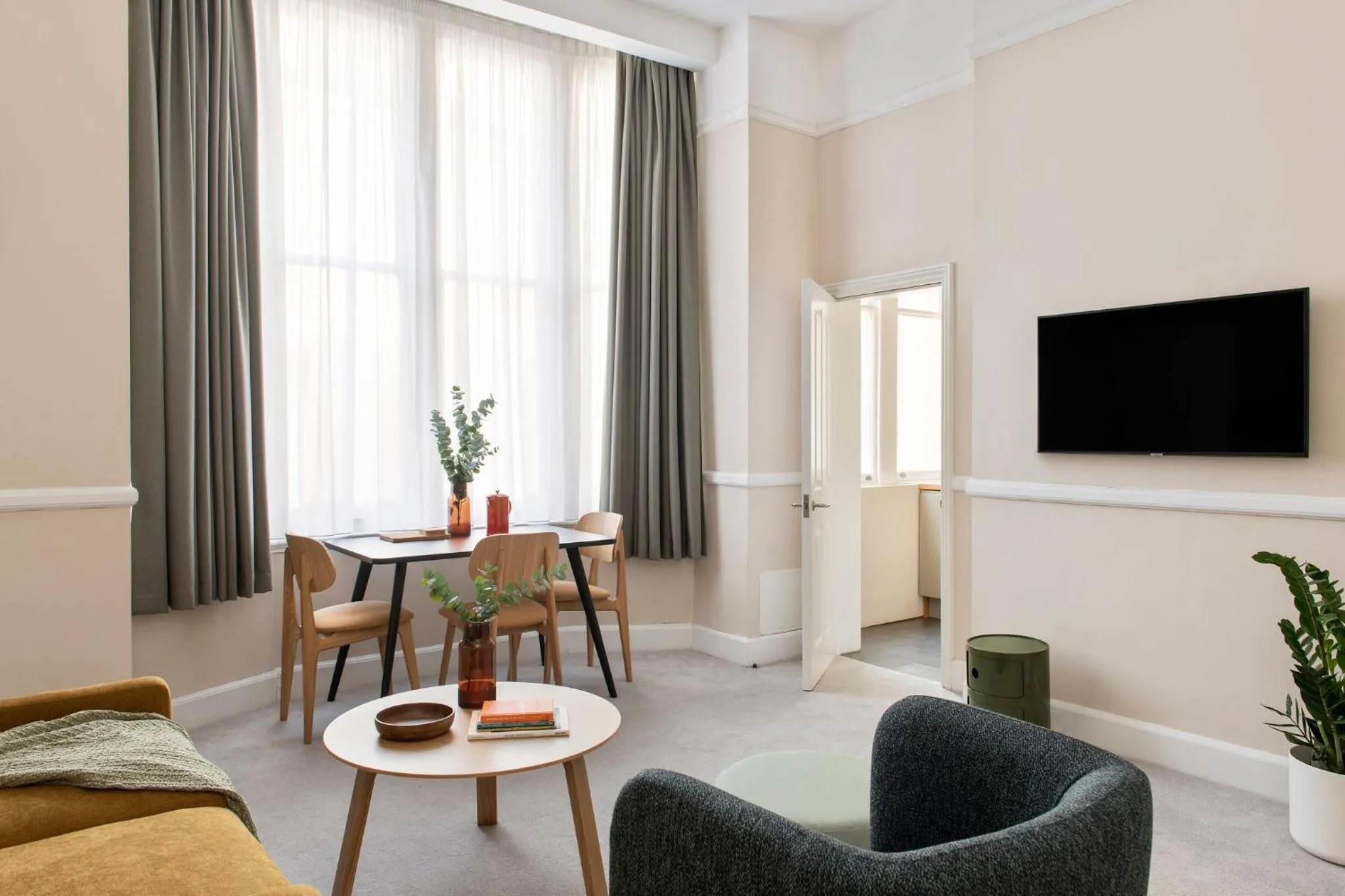 Living room in SACO Bristol West India House