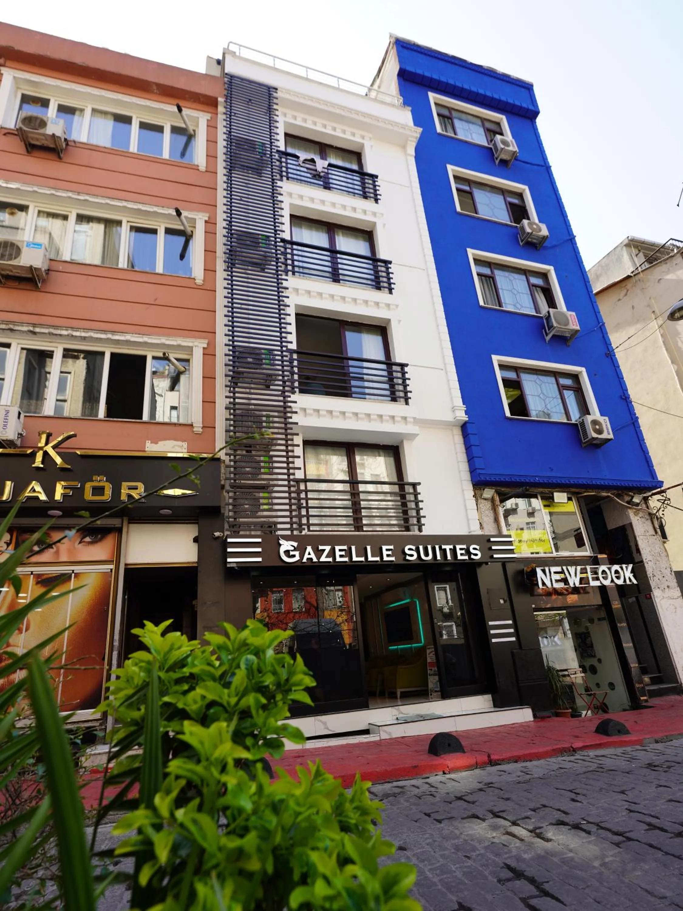 Property building in gazelle suites