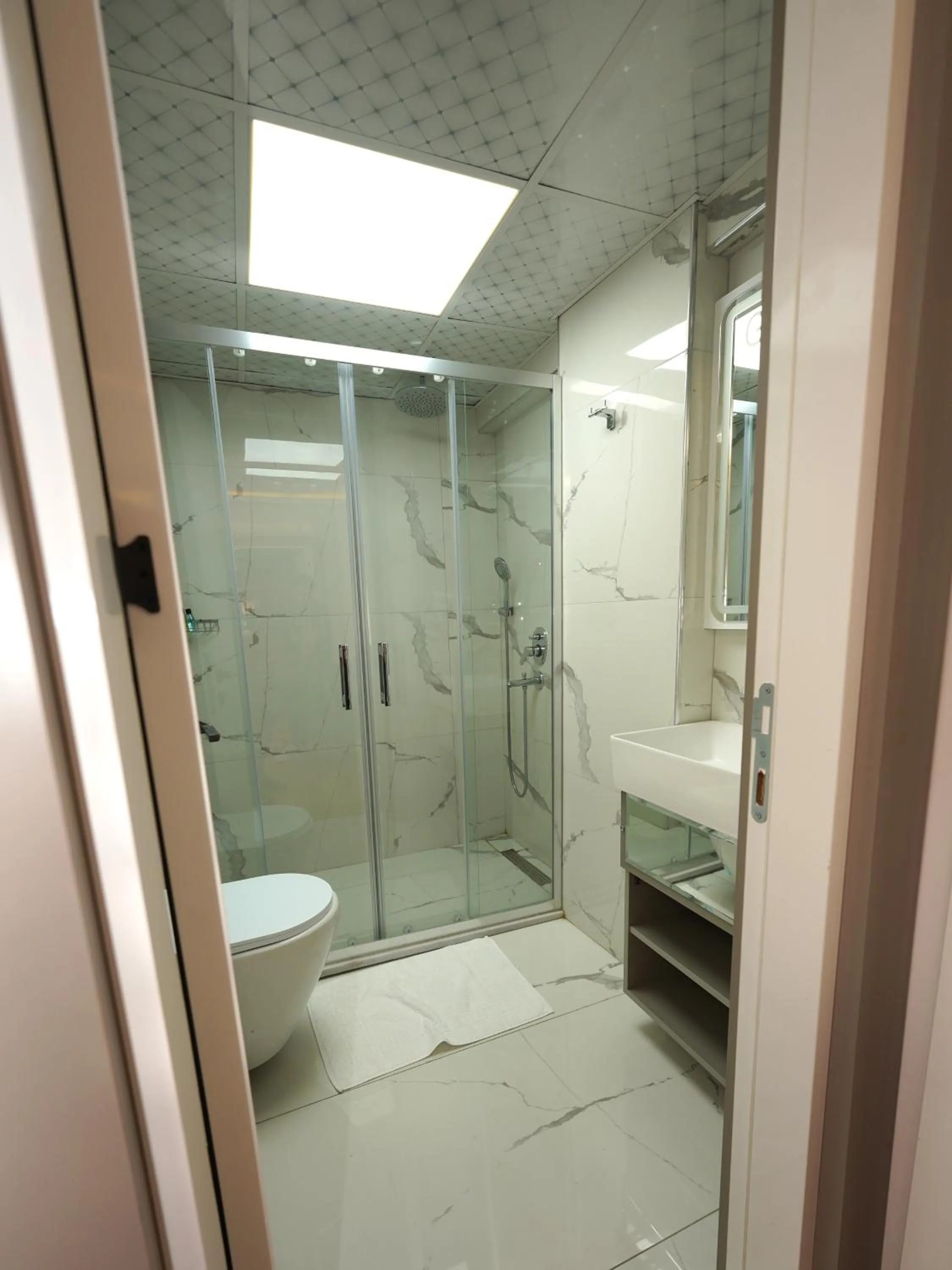 Shower in gazelle suites