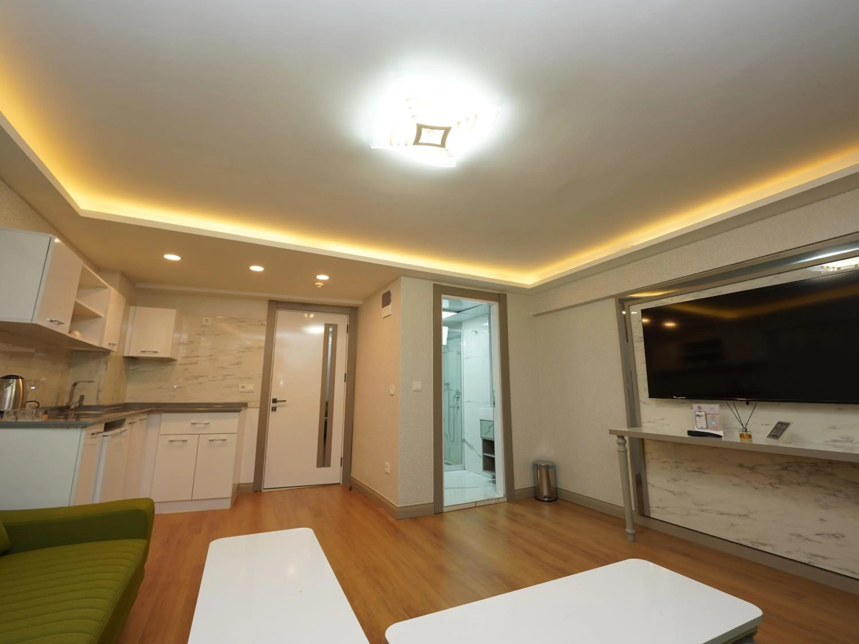 TV and multimedia in gazelle suites