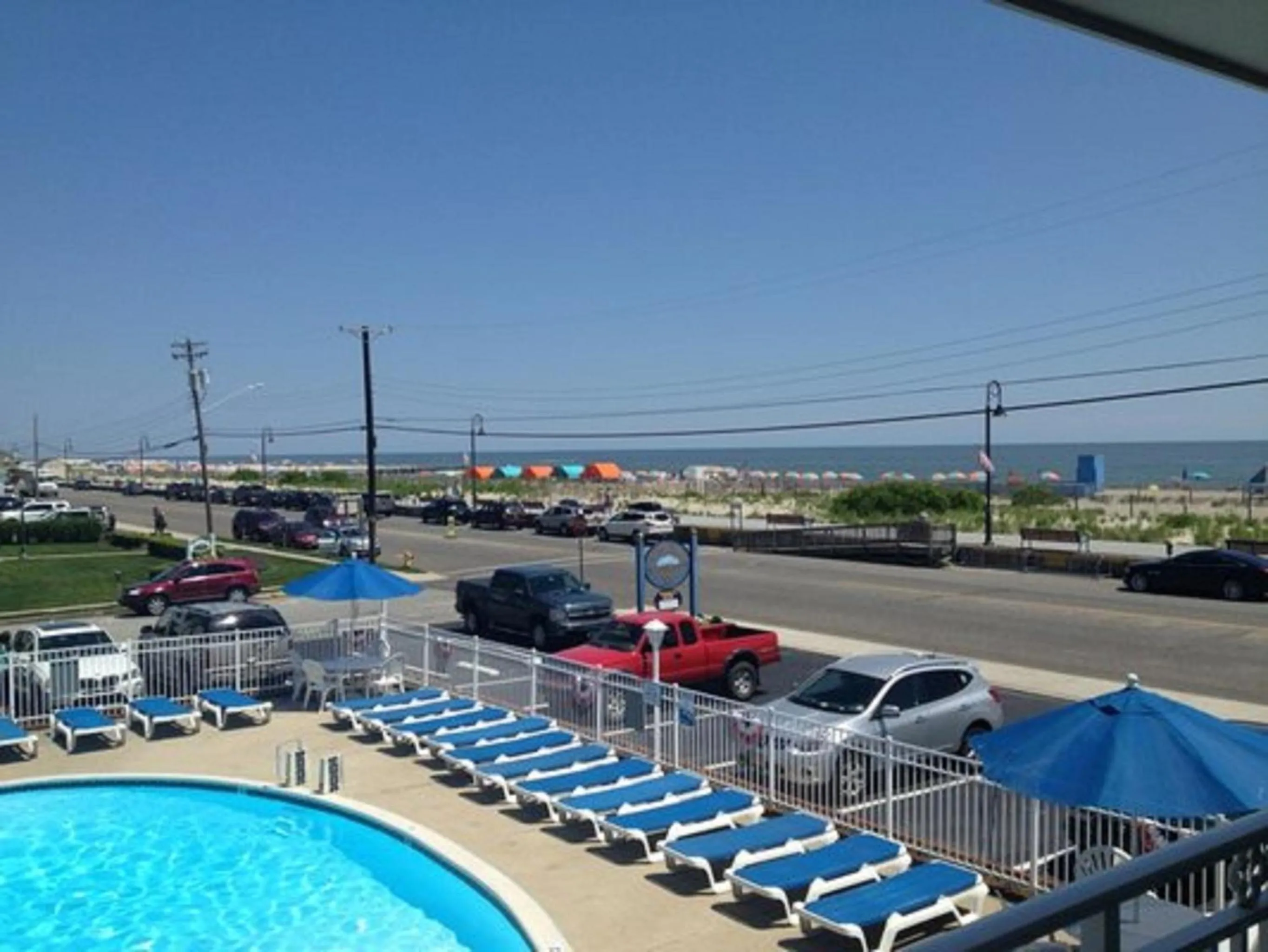 Street view in Colton Court Motor Inn