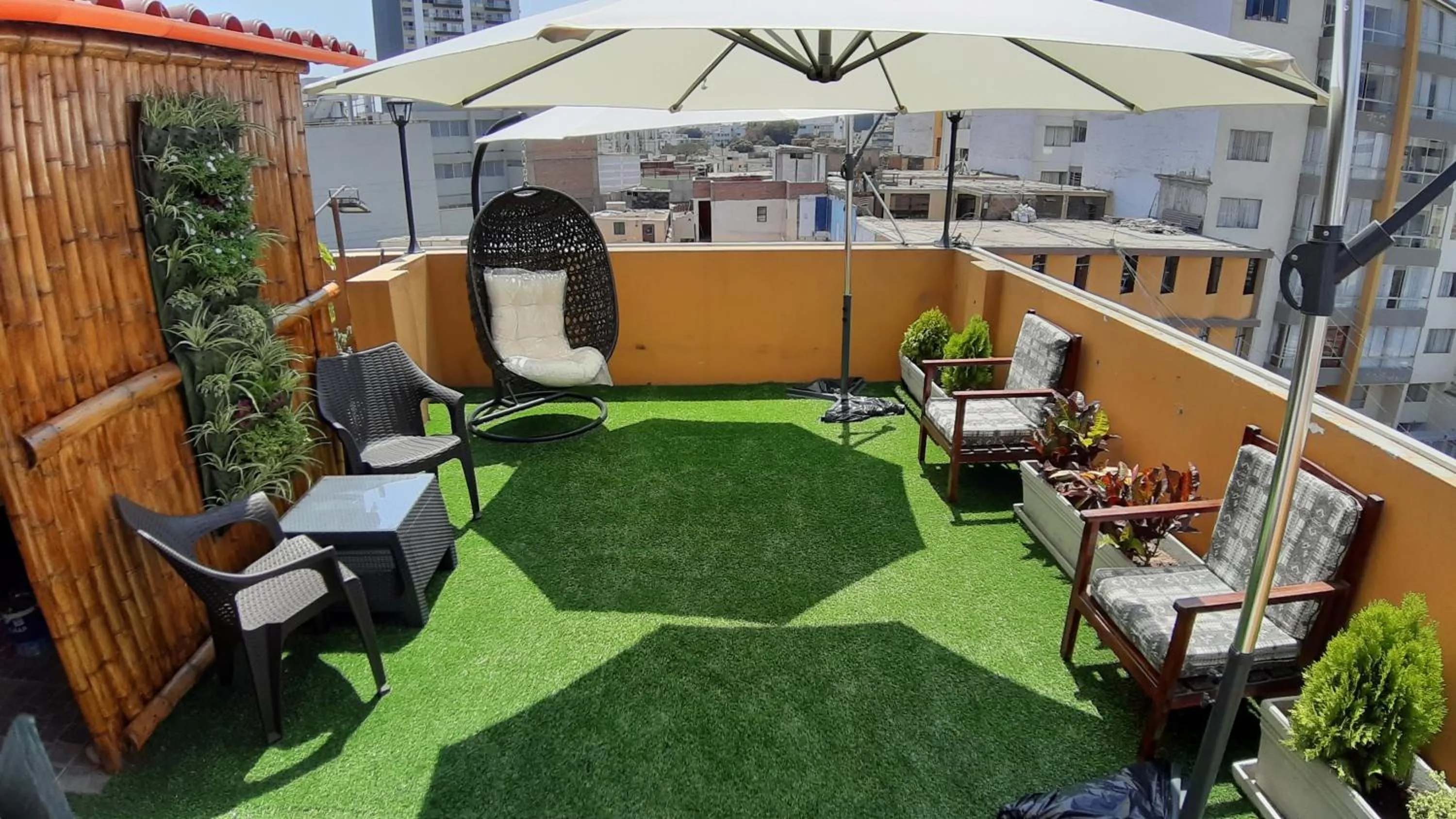 Garden in Pretty House Hotel