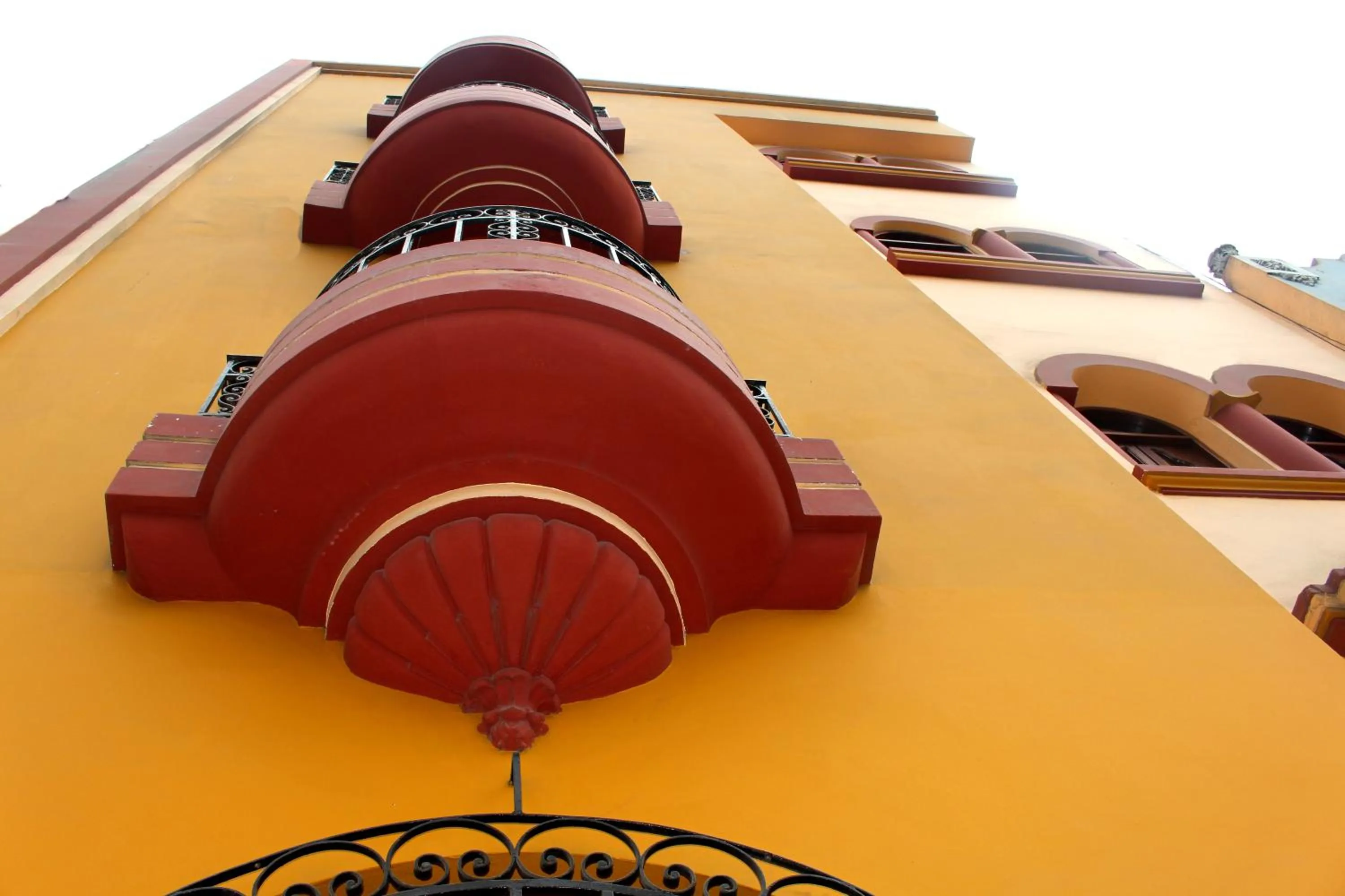Facade/entrance in Pretty House Hotel