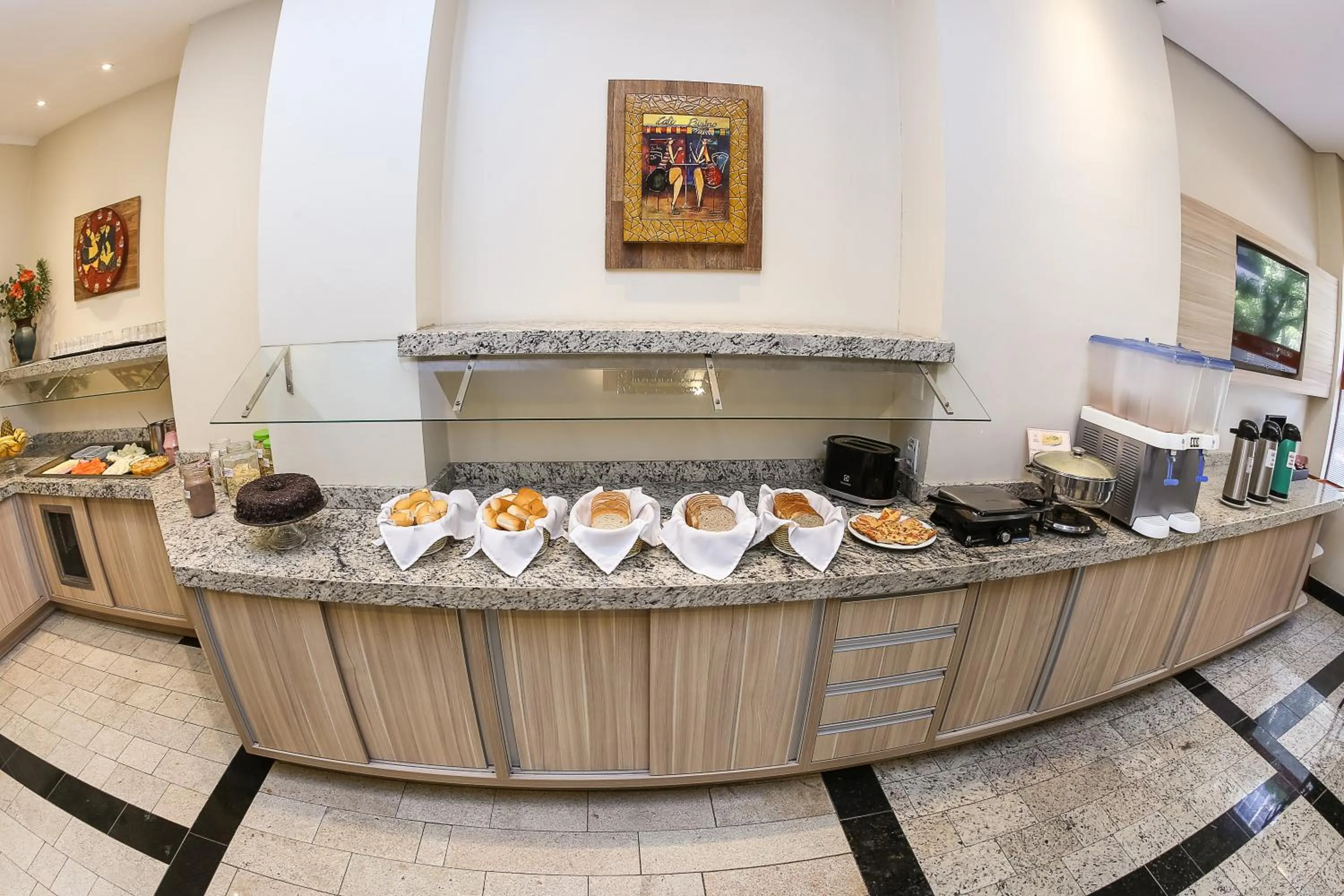 Buffet breakfast in Hotel Express Savoy - Centro Histórico