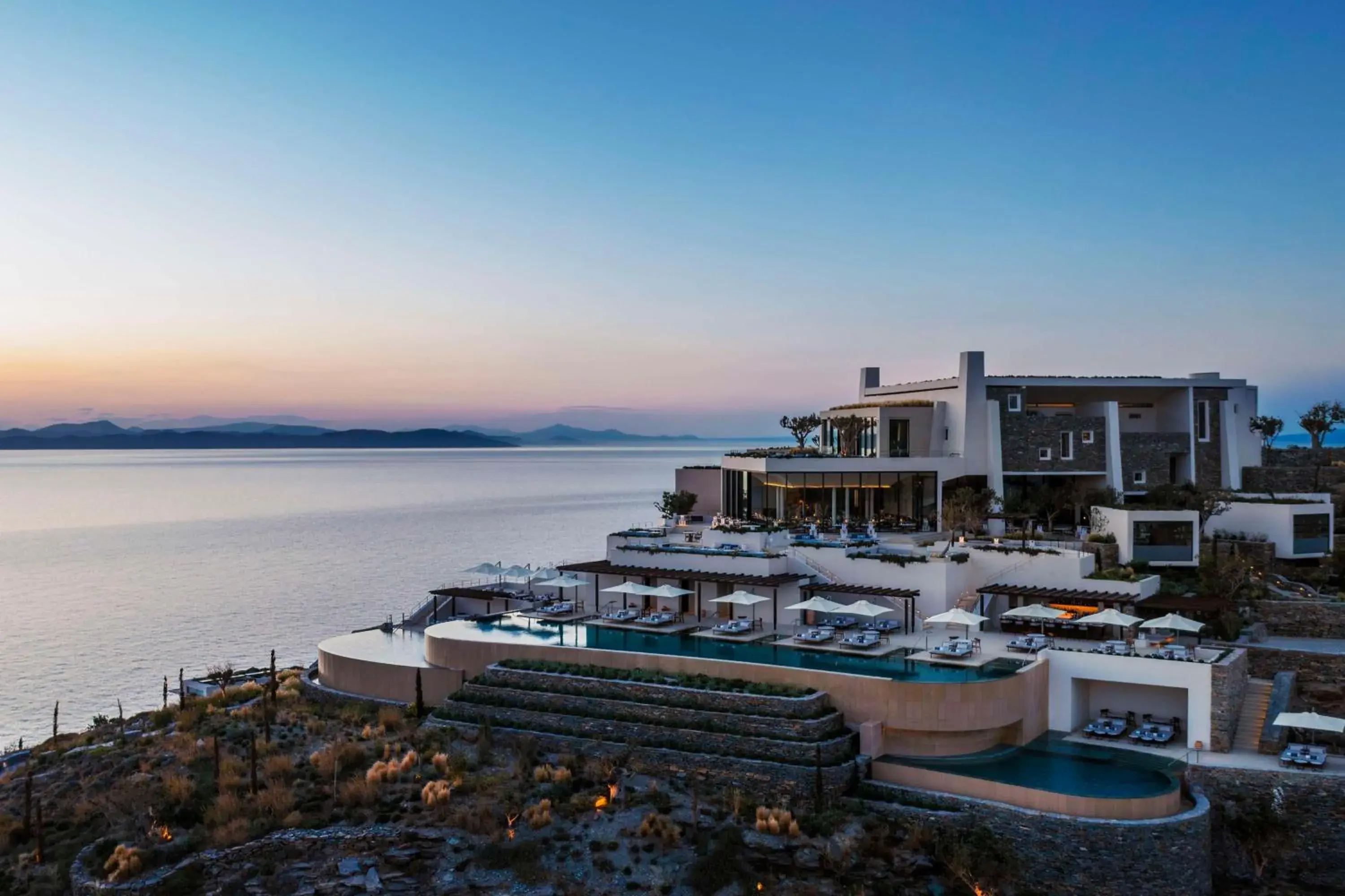 Property building in One&Only Kéa Island Property building in One&Only Kéa Island