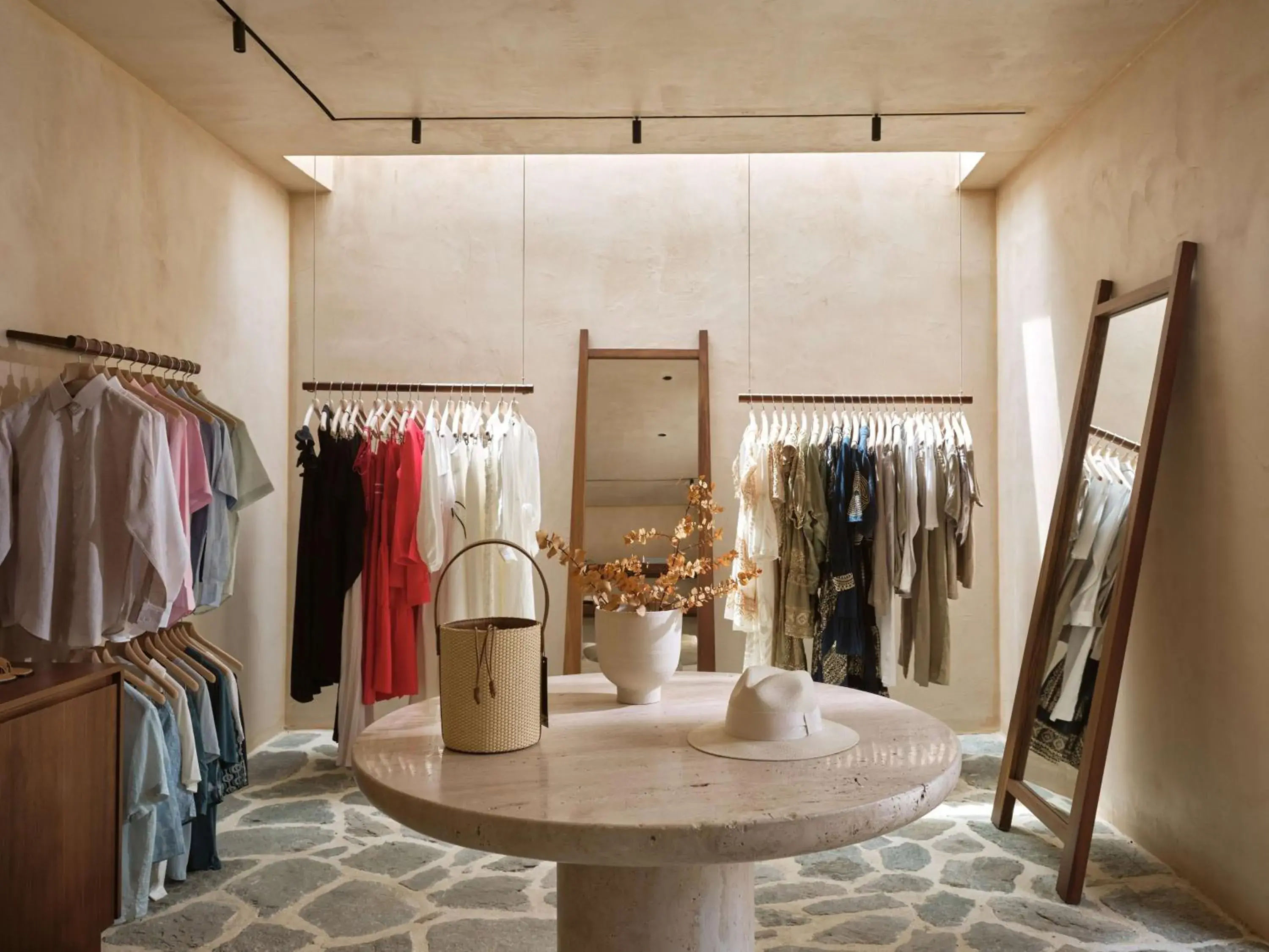 Property building in One&Only Kéa Island Property building in One&Only Kéa Island