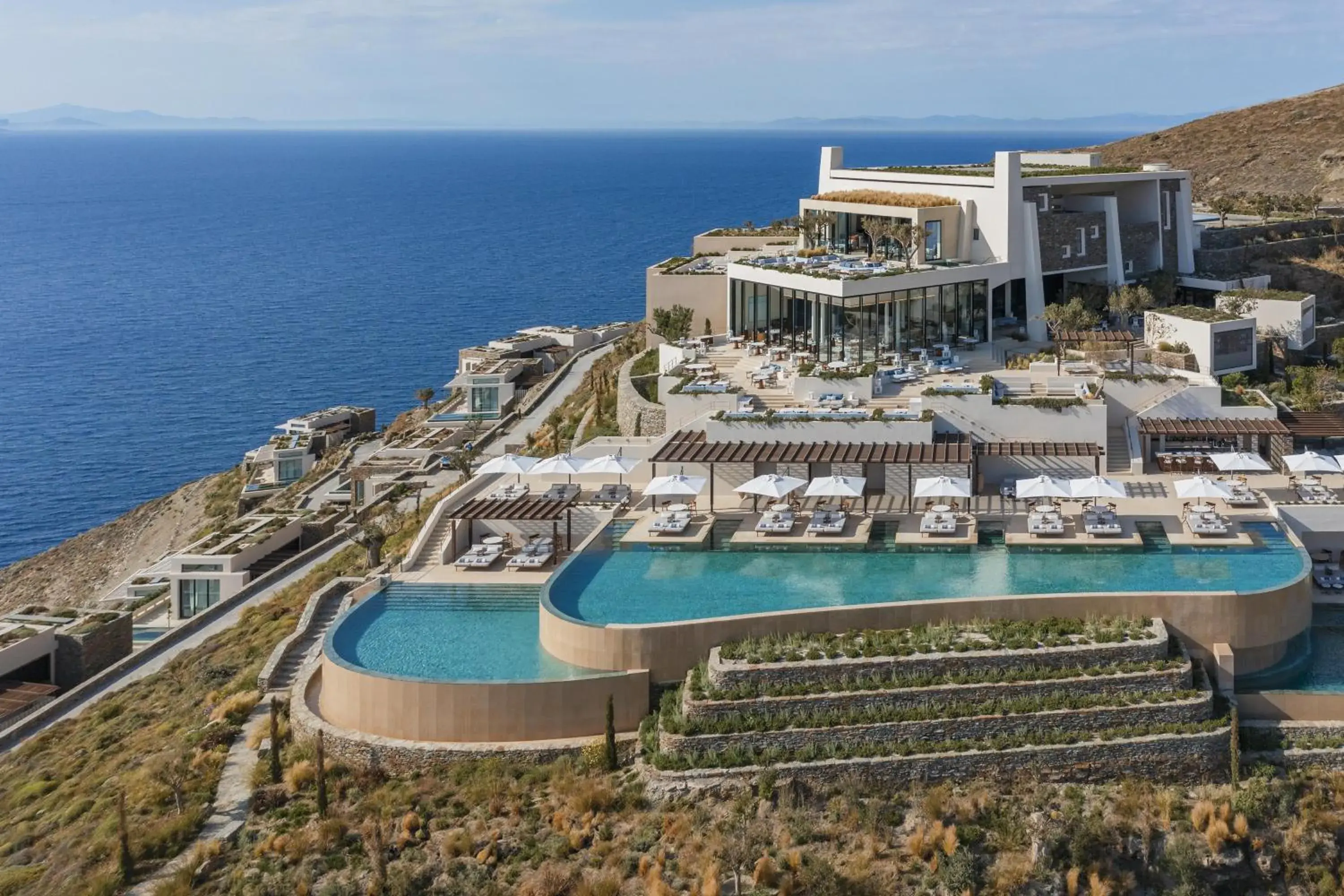 Pool view in One&Only Kéa Island Pool view in One&Only Kéa Island