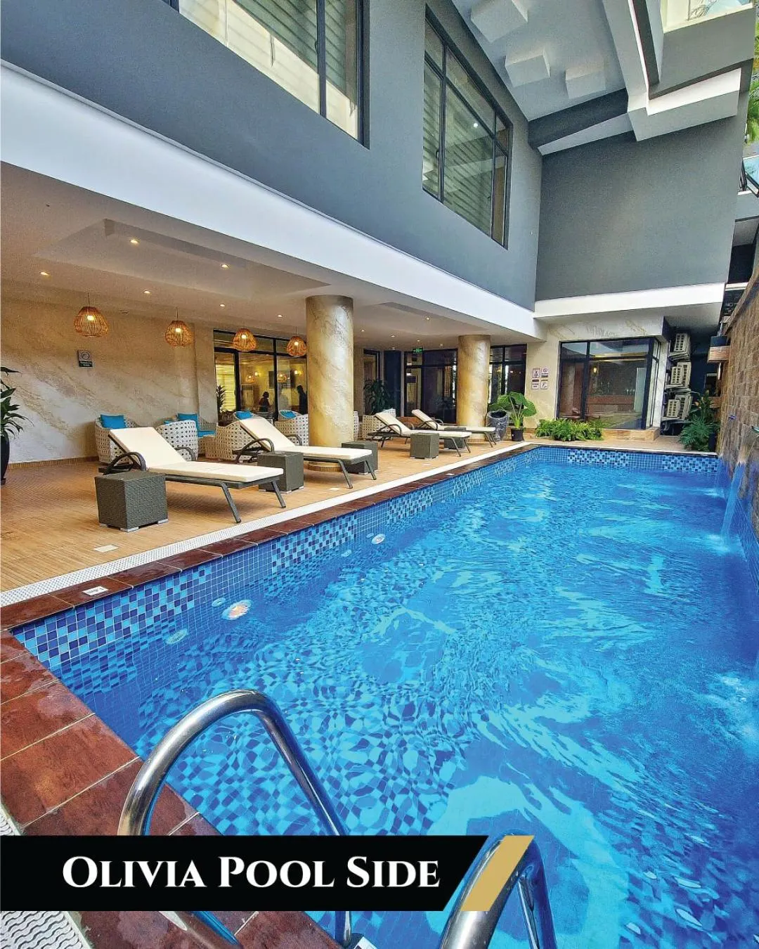 Swimming pool in Vintano Hotel