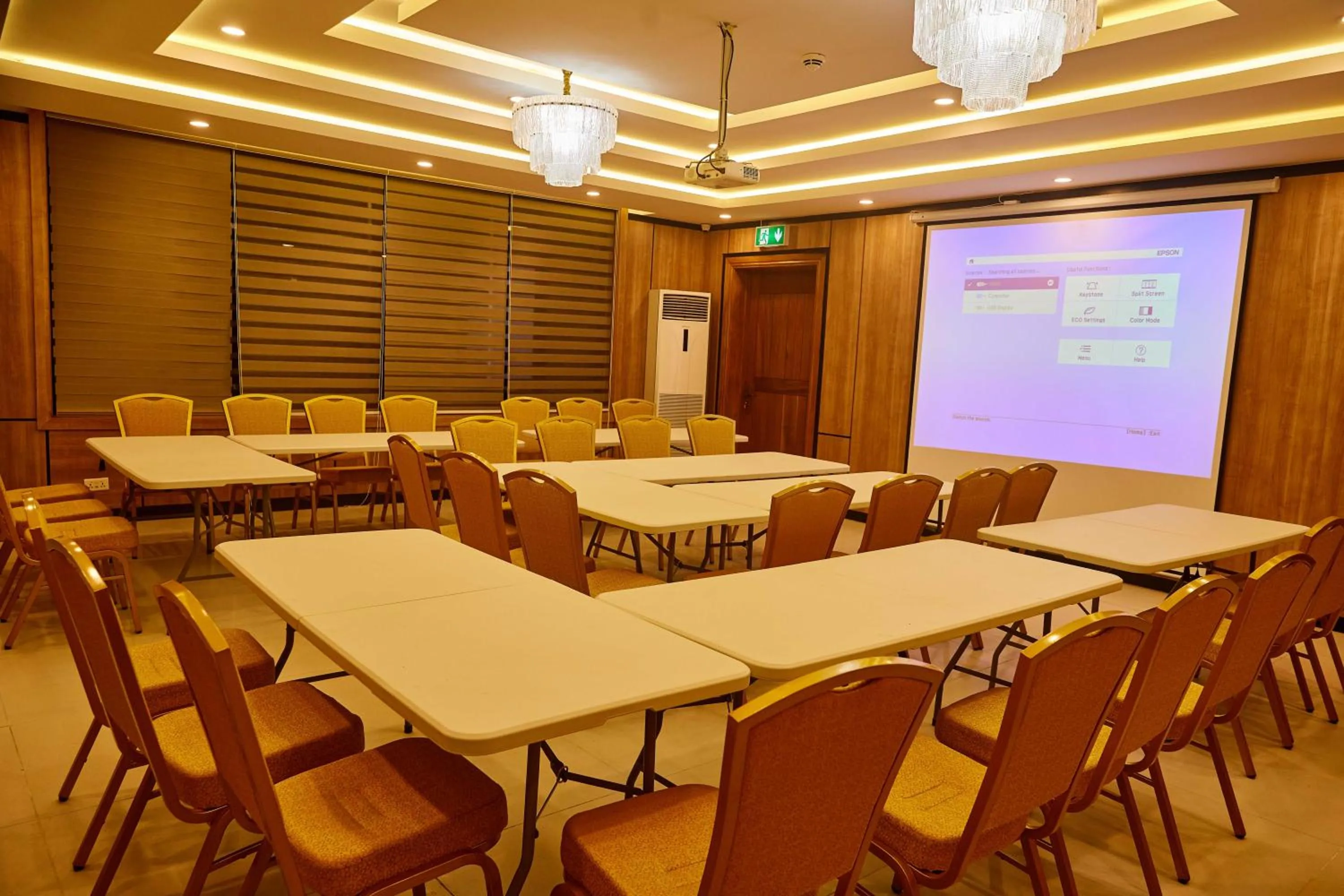 Meeting/conference room in Vintano Hotel