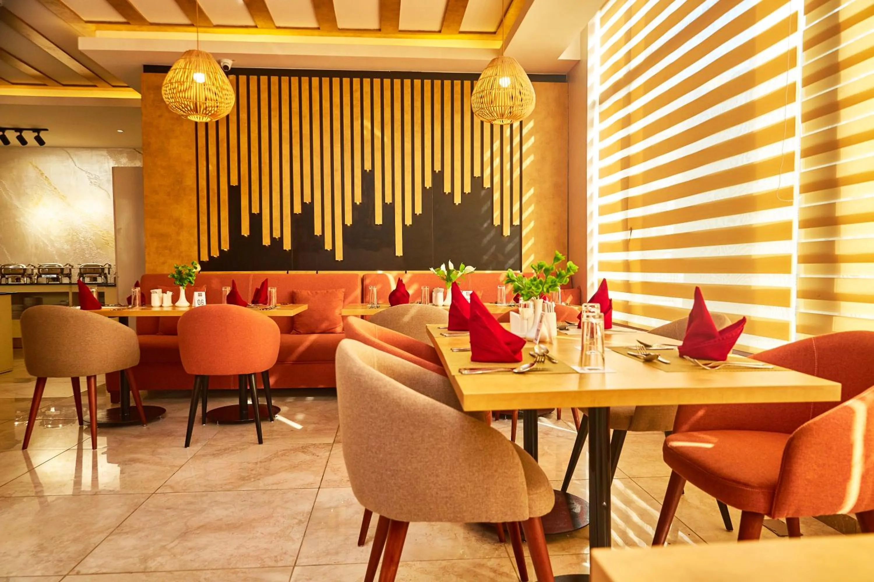 Restaurant/places to eat in Vintano Hotel